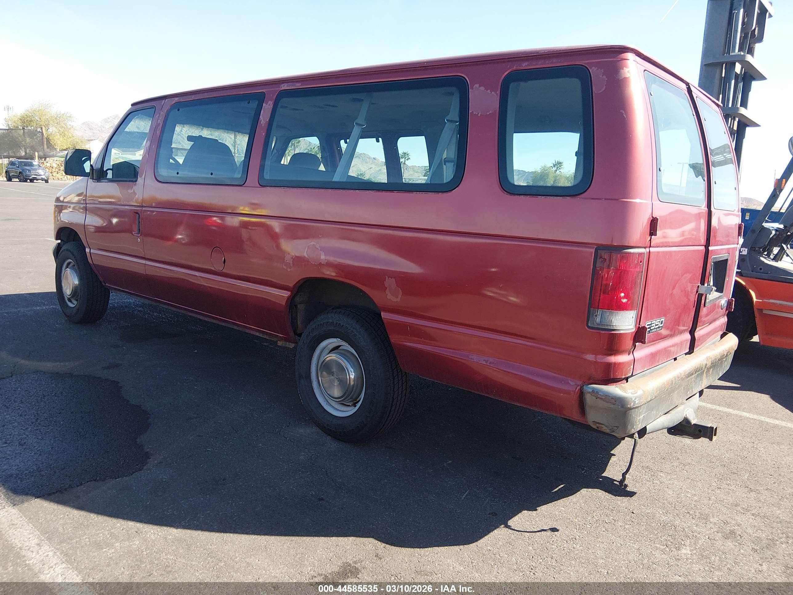 FORD E-350 image 3