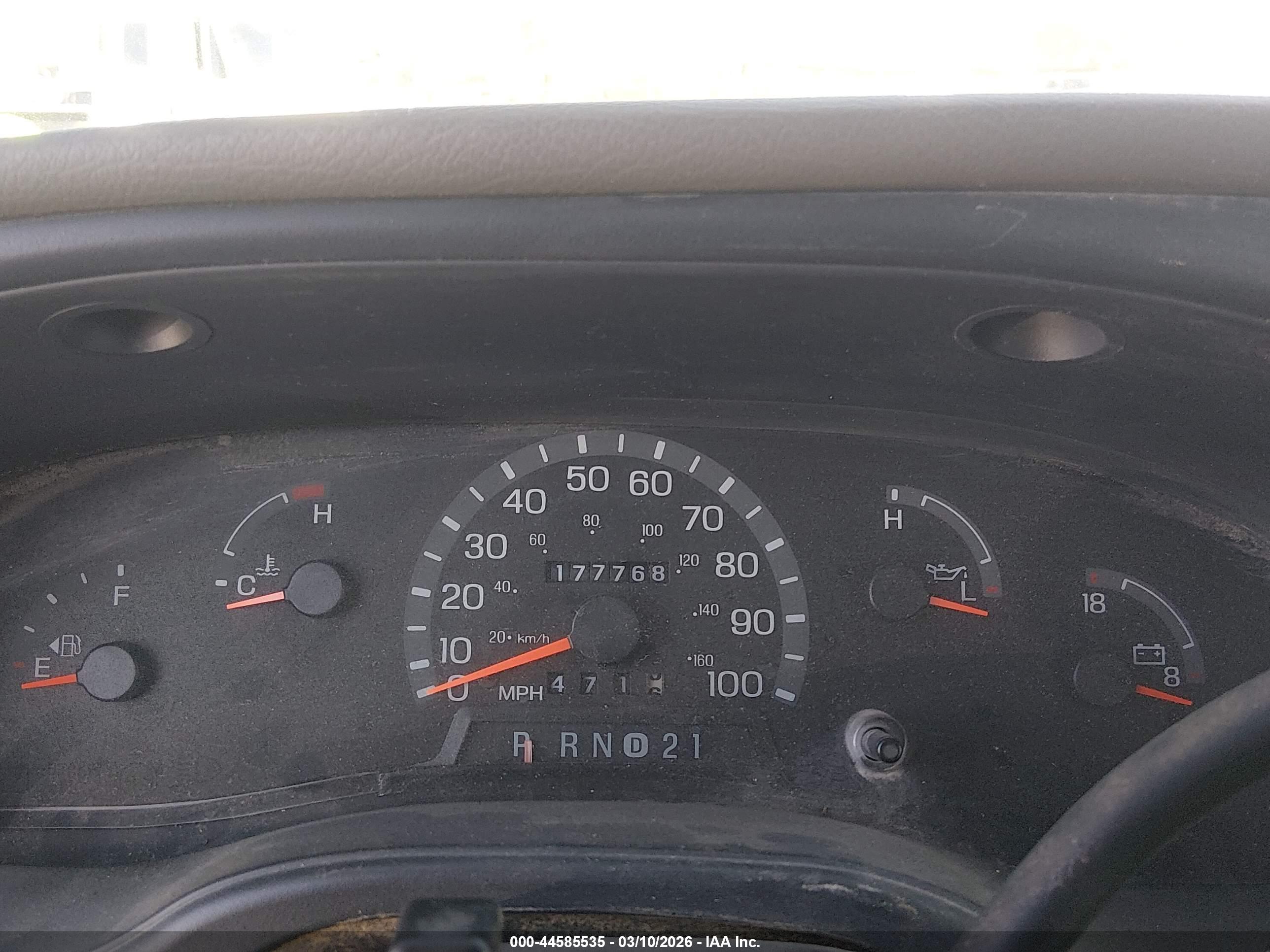 FORD E-350 image 7