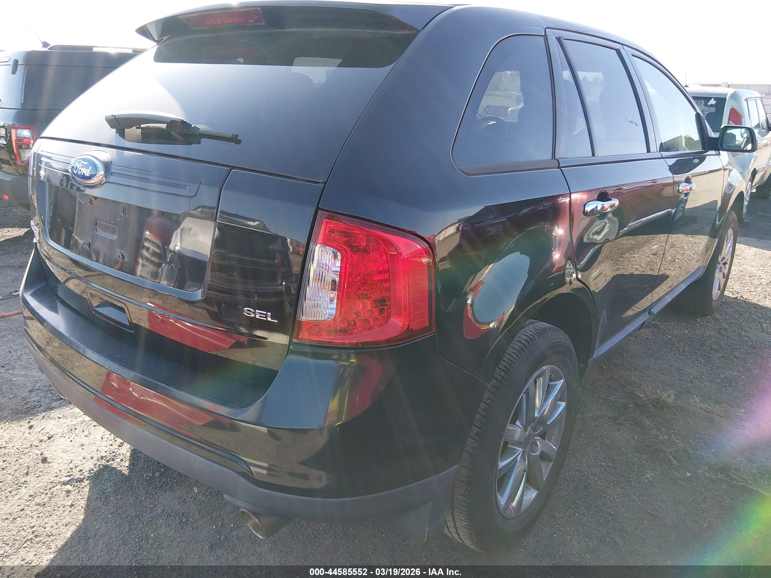 FORD EDGE image 4