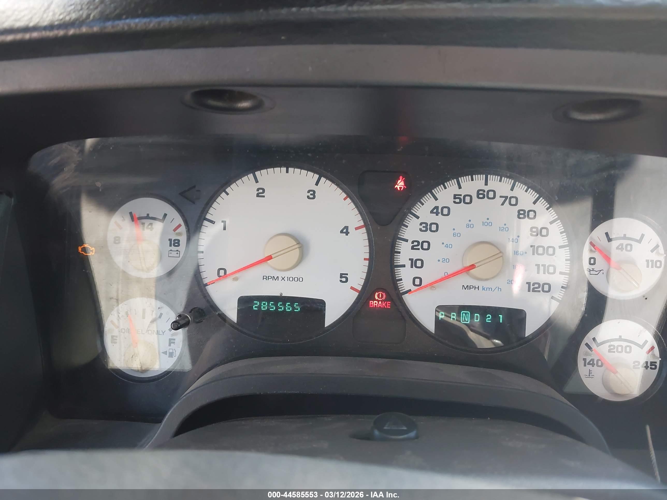 DODGE RAM image 6
