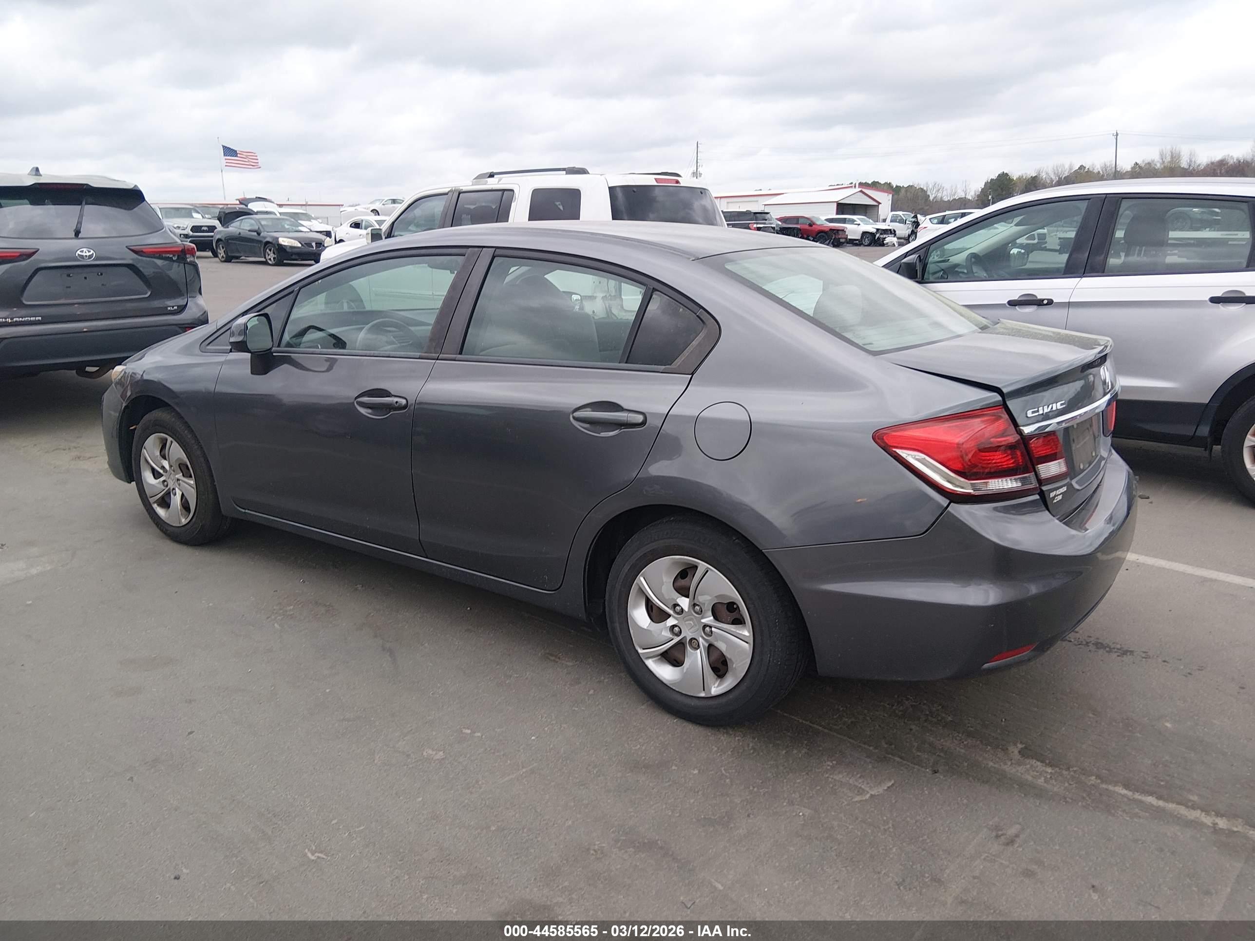HONDA CIVIC image 3