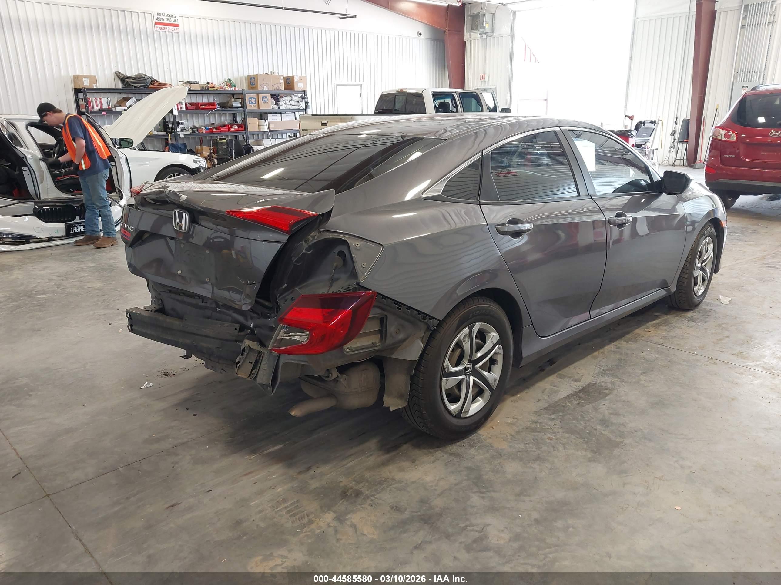 HONDA CIVIC image 4