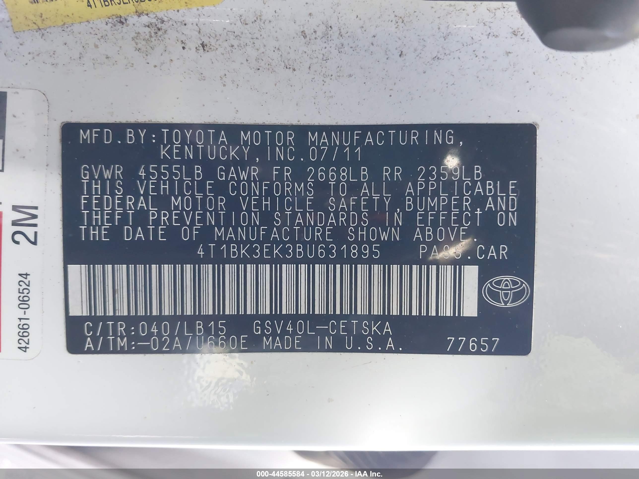 TOYOTA CAMRY image 9