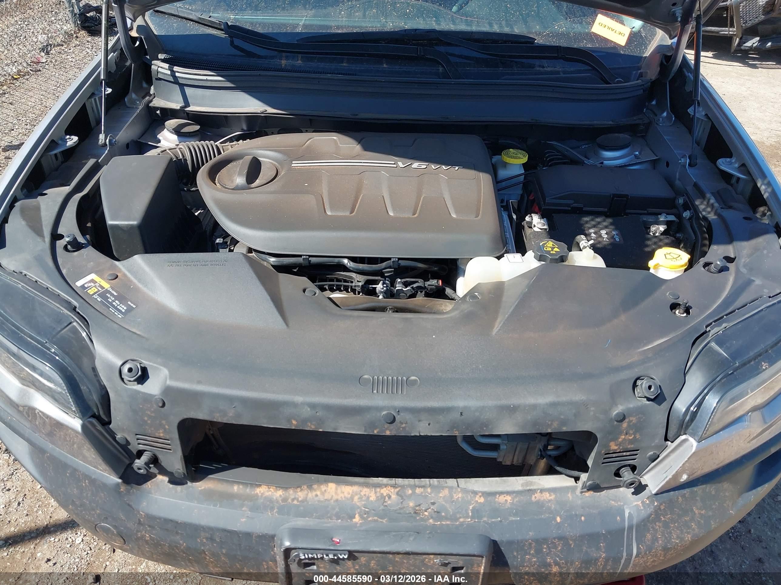 JEEP CHEROKEE image 10