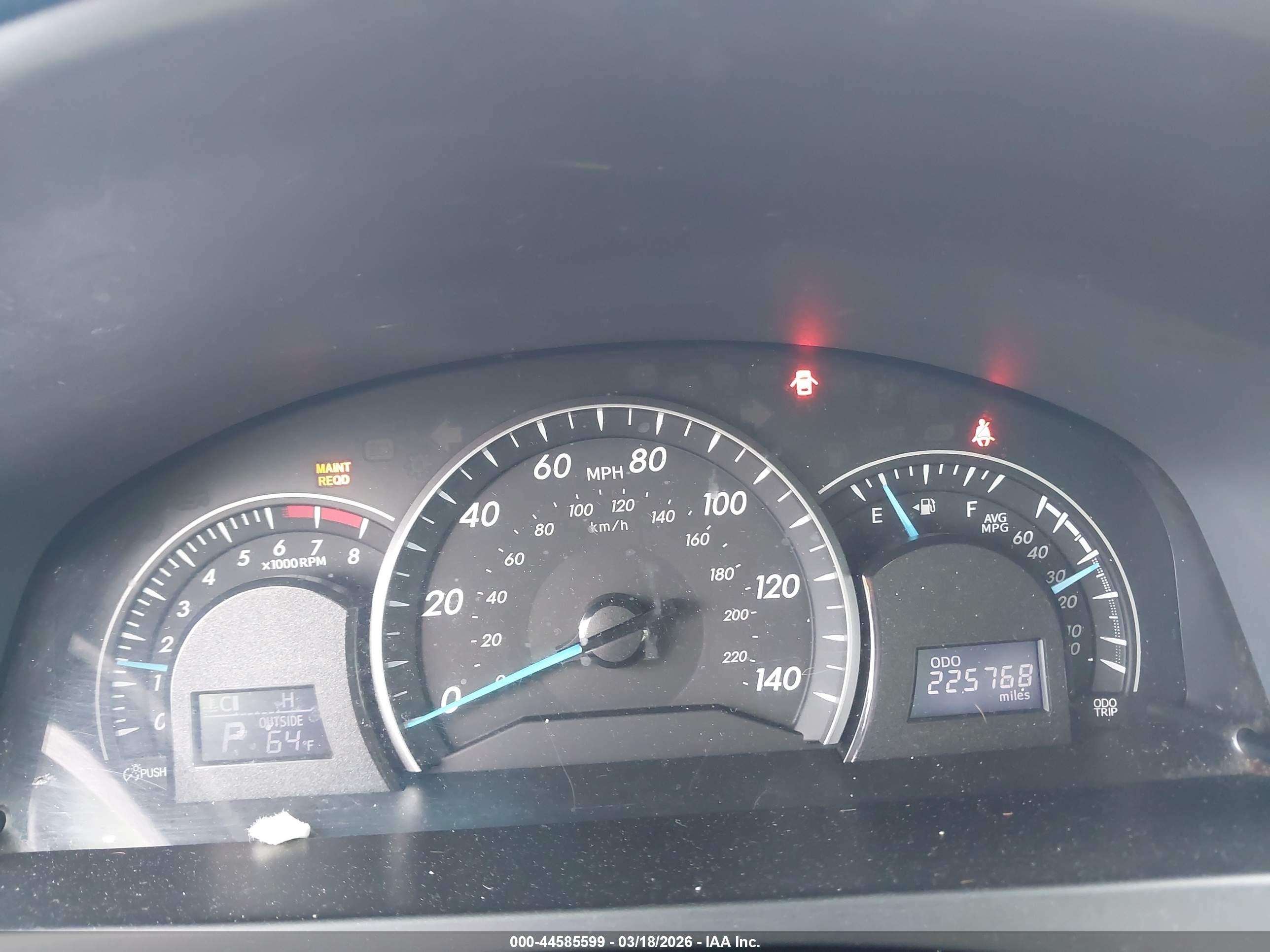 TOYOTA CAMRY image 7