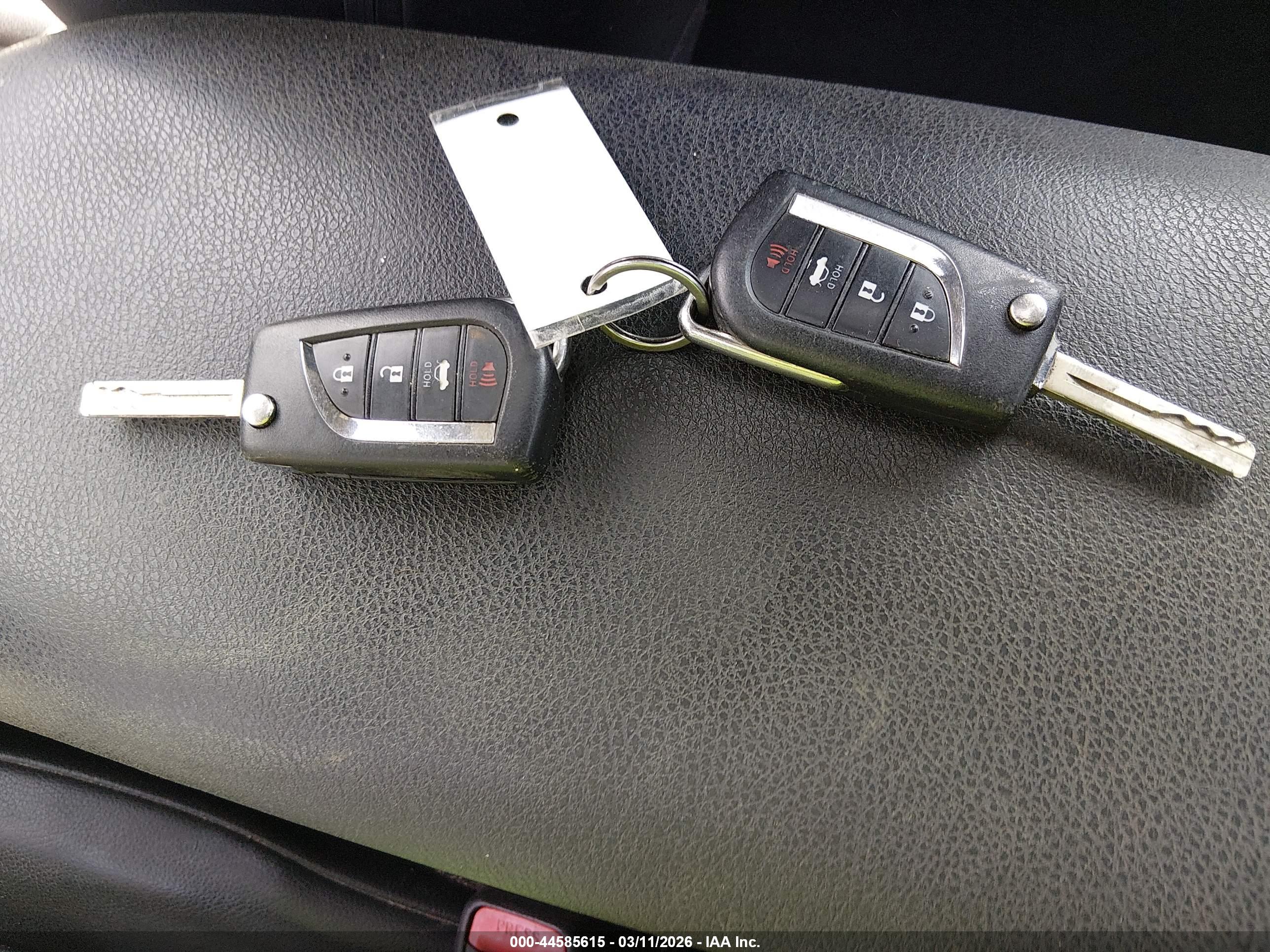 TOYOTA CAMRY image 11