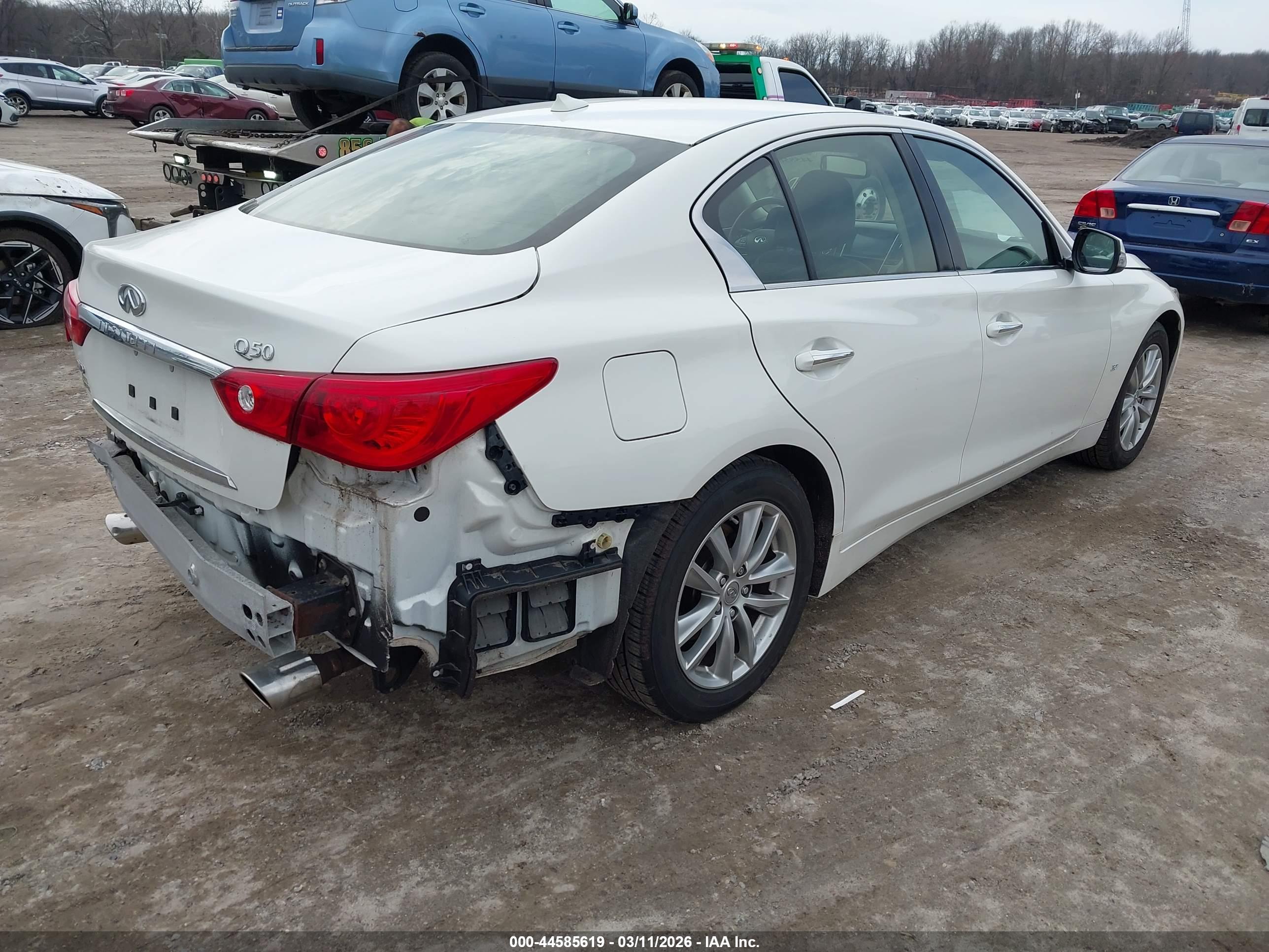 INFINITI Q50 image 4
