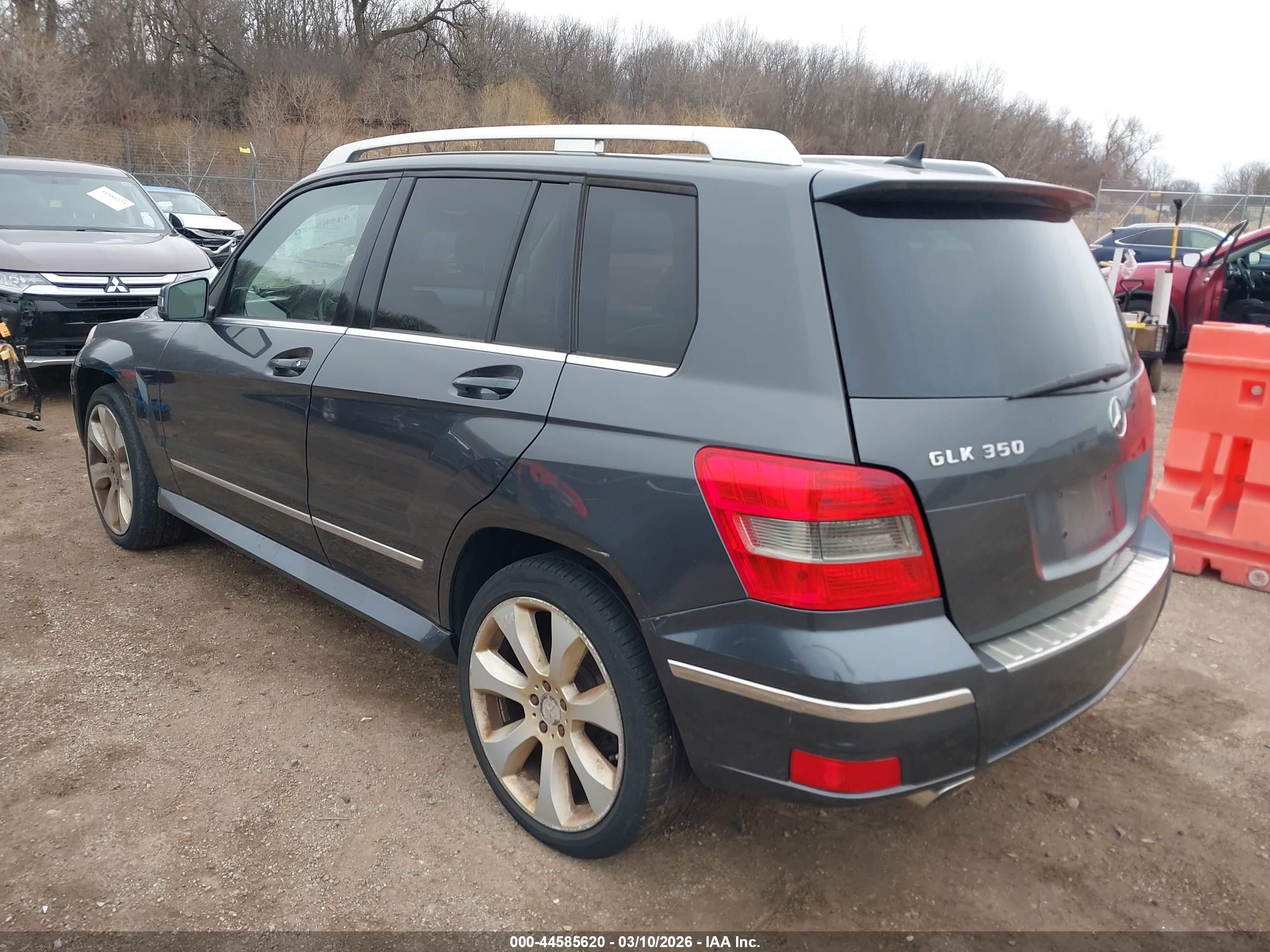 MERCEDES-BENZ GLK image 3