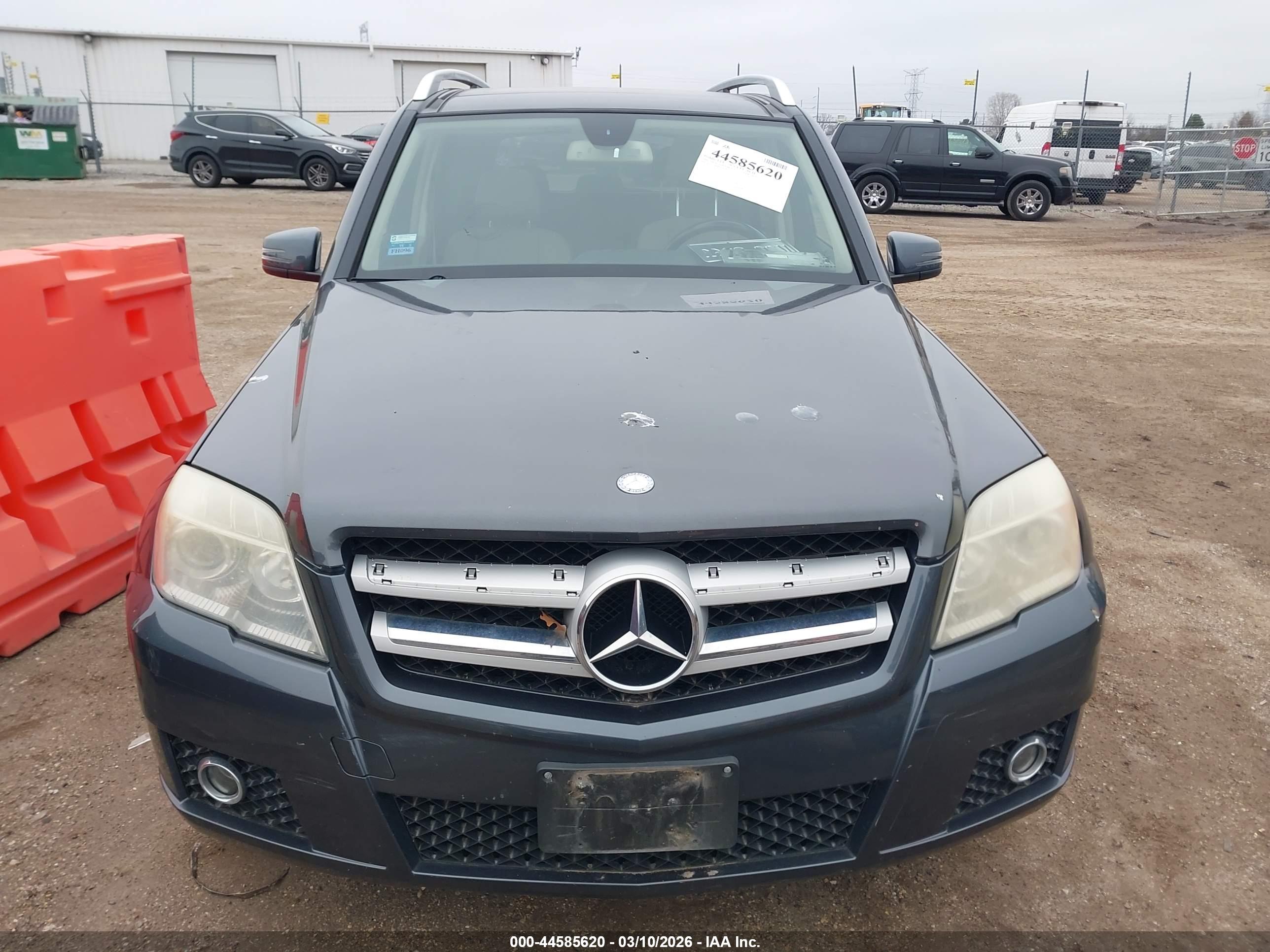 MERCEDES-BENZ GLK image 6