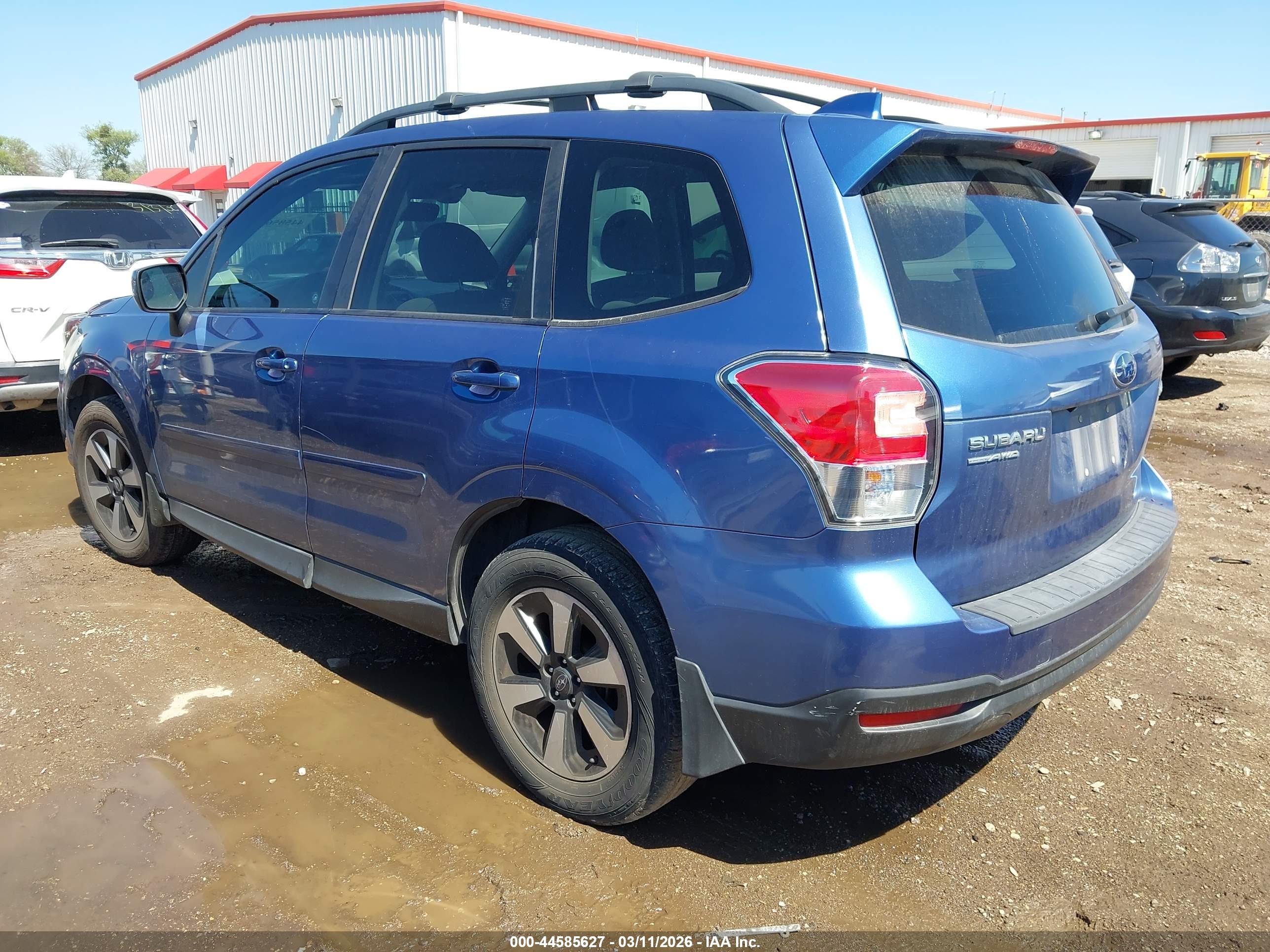 SUBARU FORESTER image 3