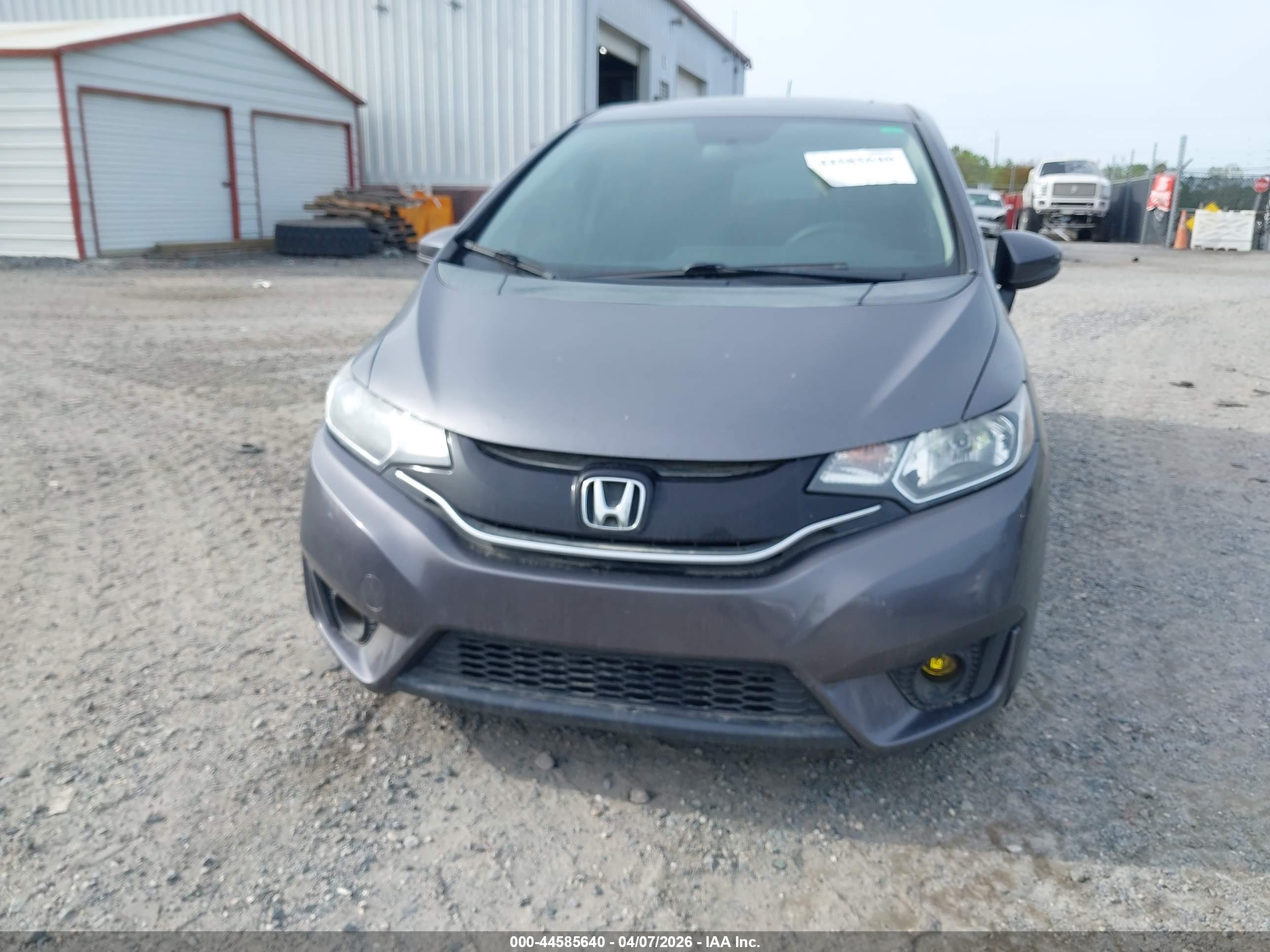 HONDA FIT image 6