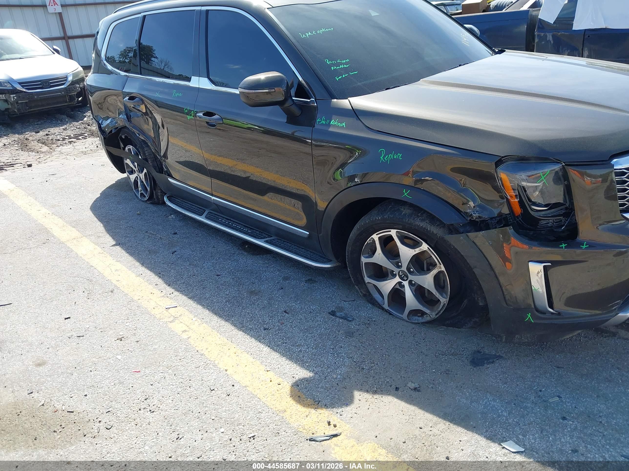 KIA TELLURIDE image 6