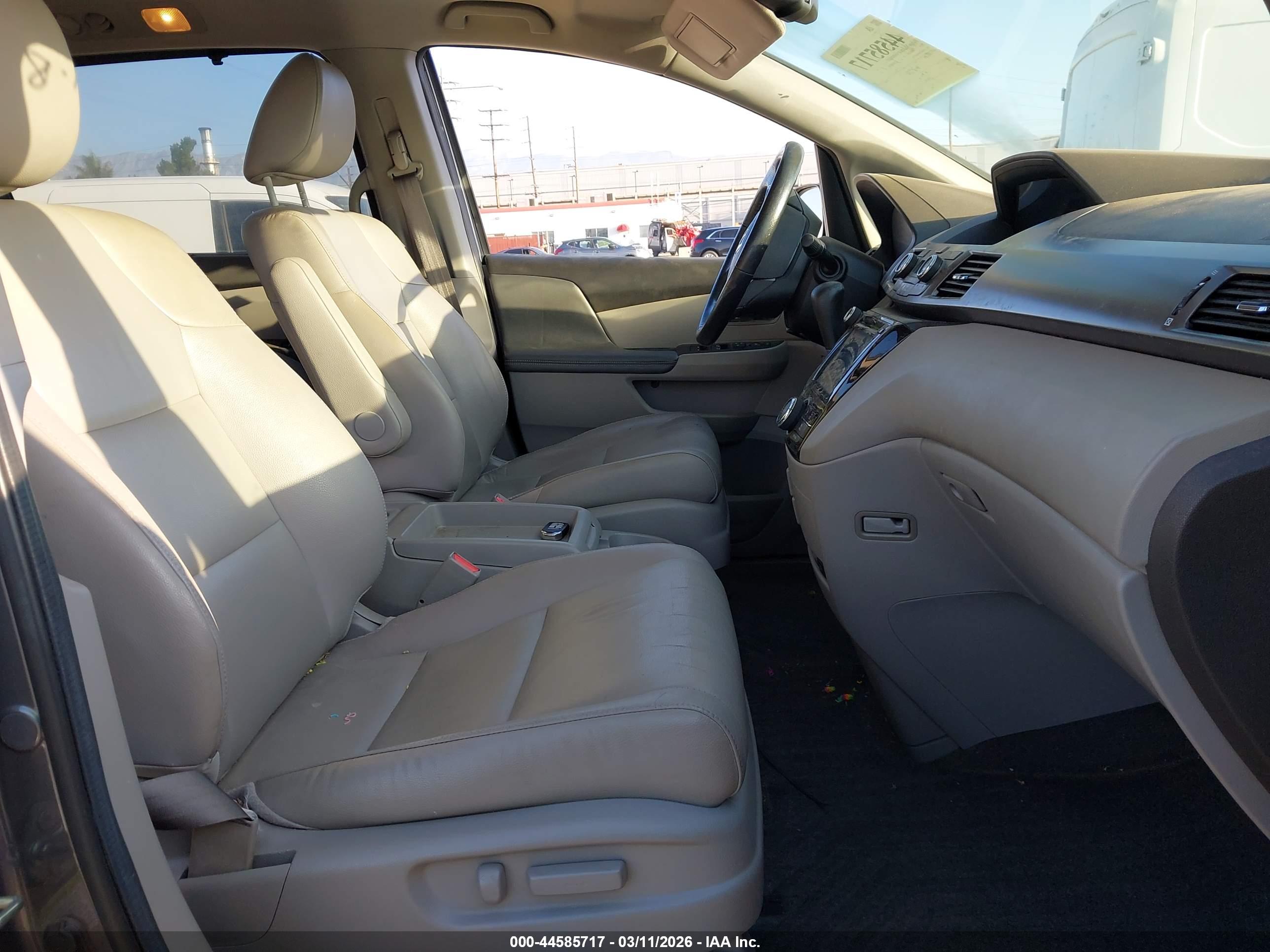 HONDA ODYSSEY image 5