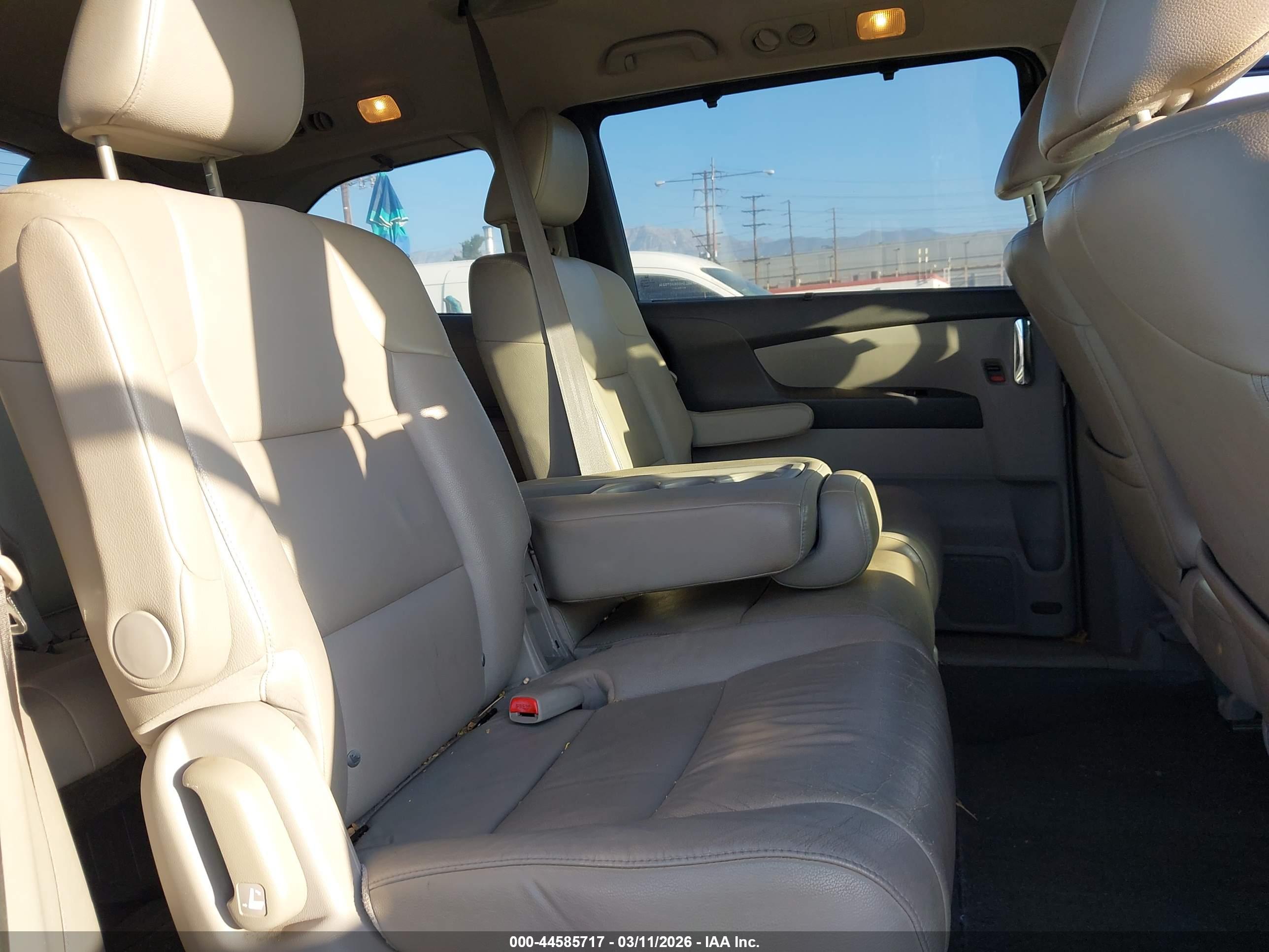 HONDA ODYSSEY image 8