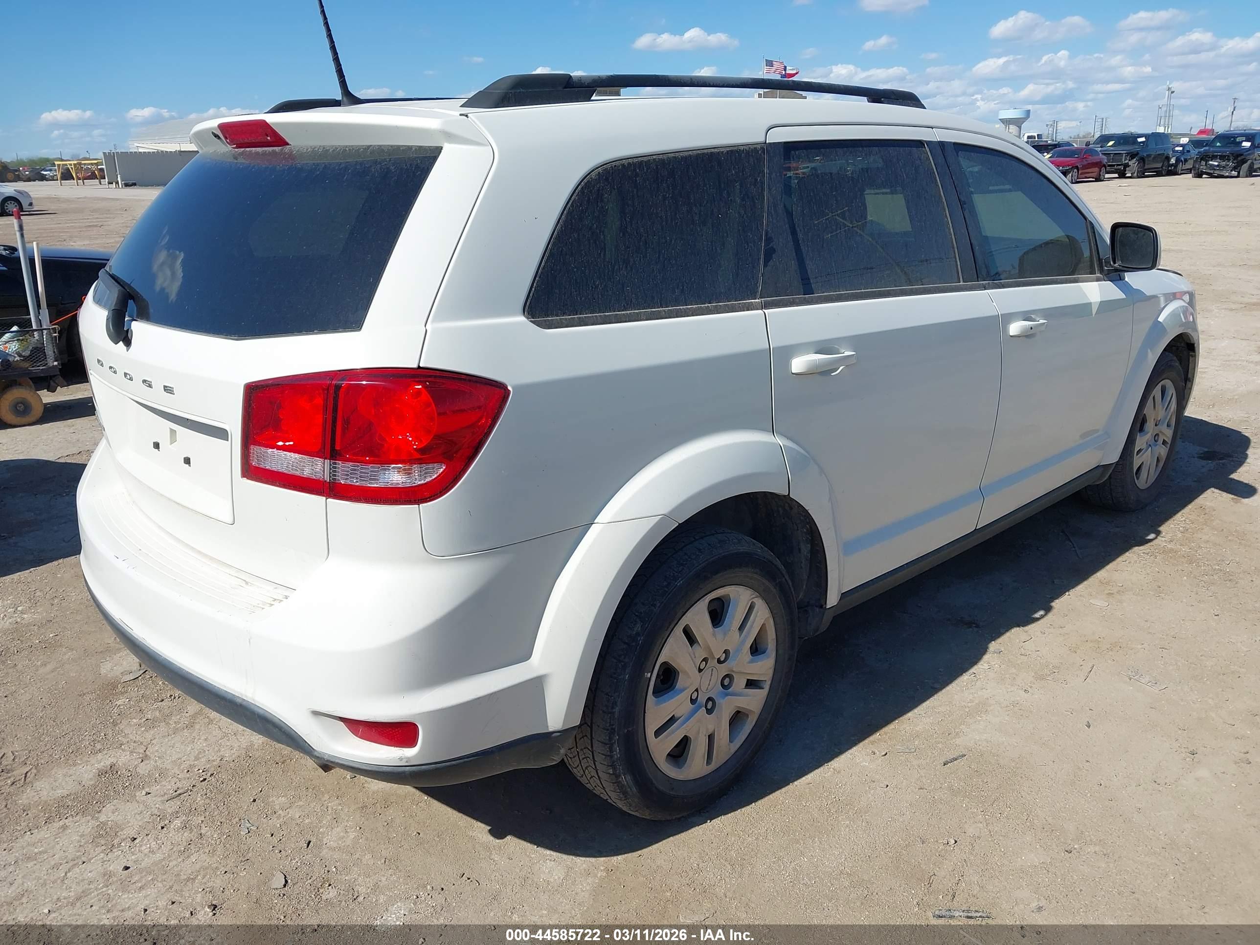 DODGE JOURNEY image 4