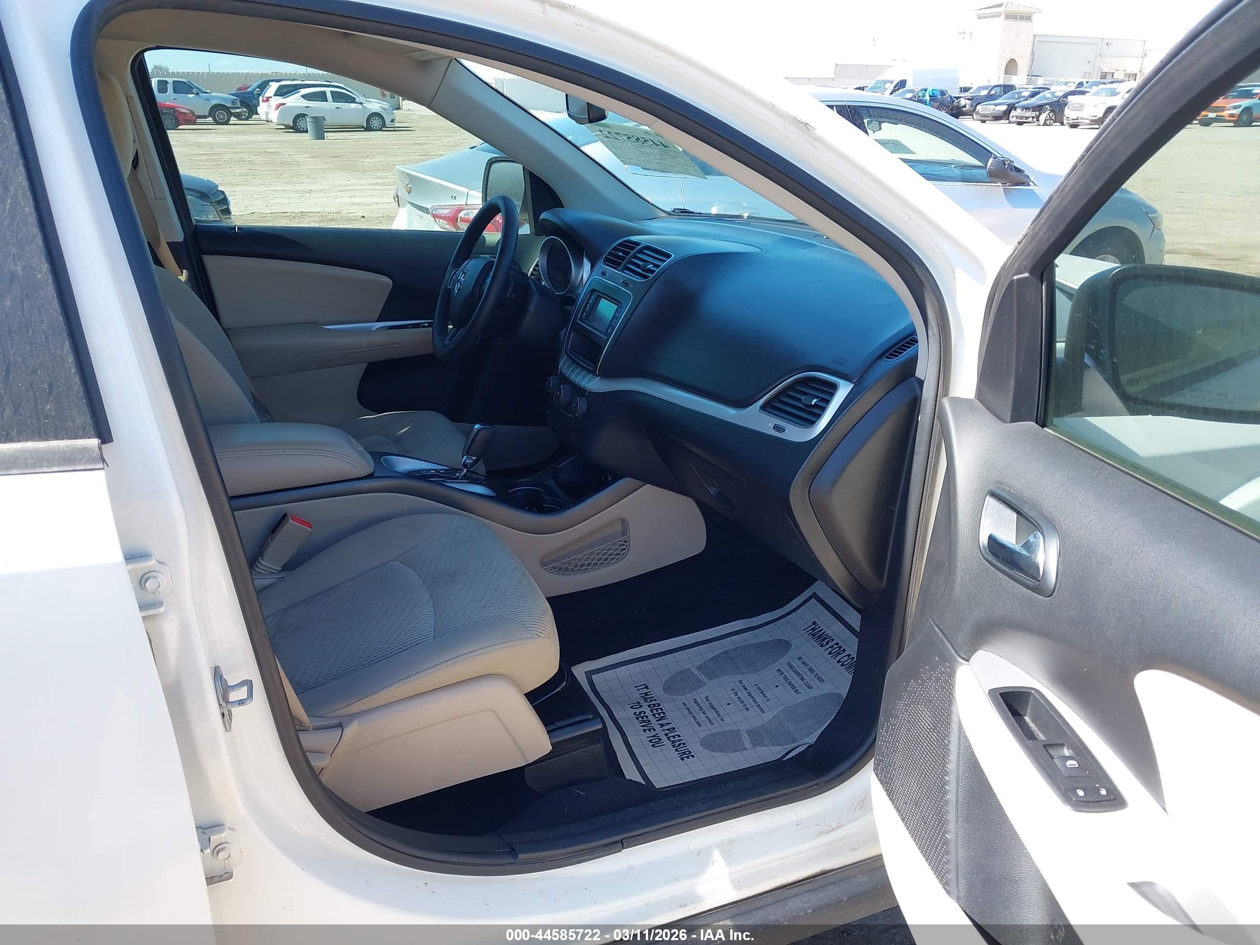 DODGE JOURNEY image 5