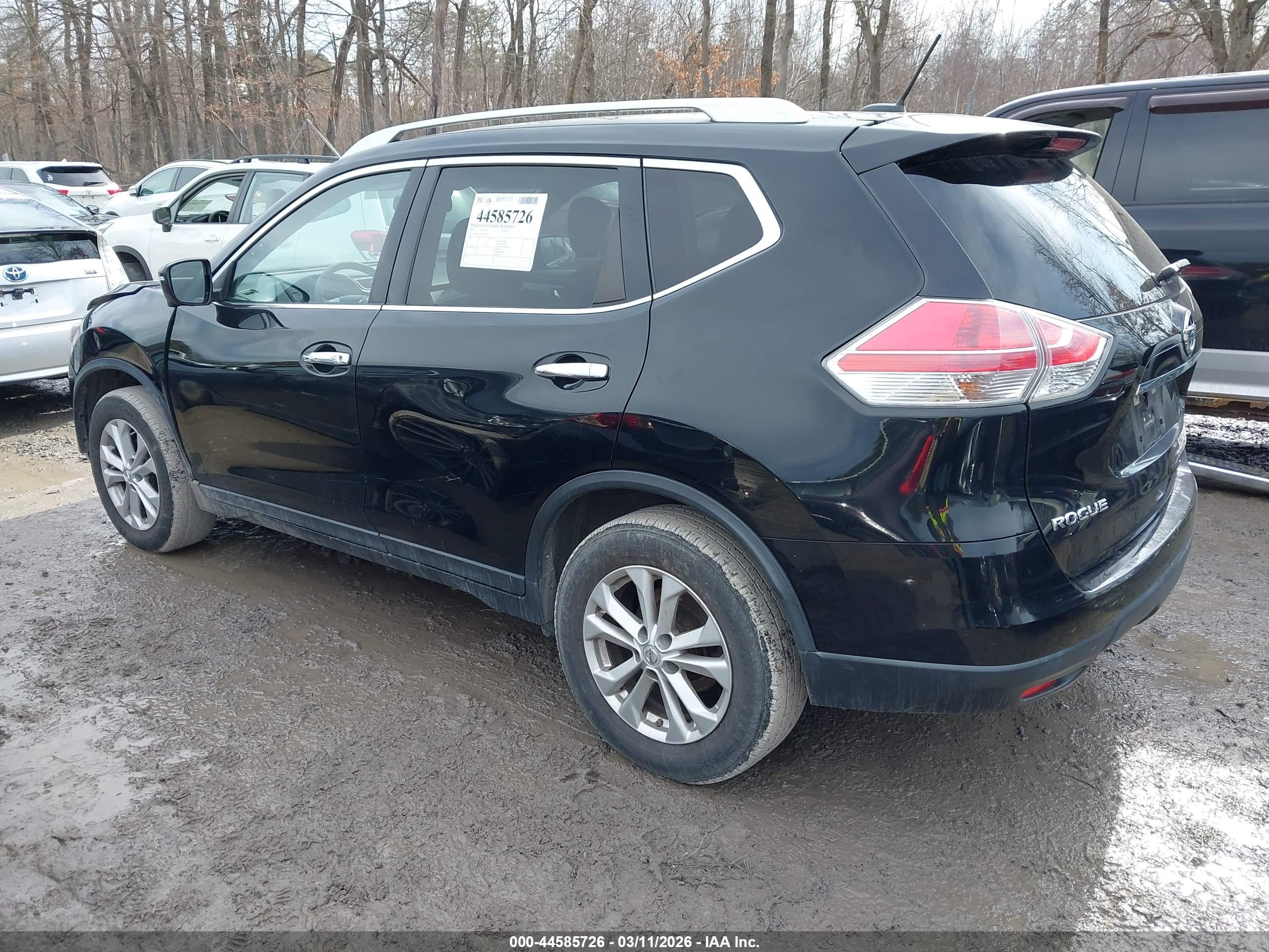 NISSAN ROGUE image 3
