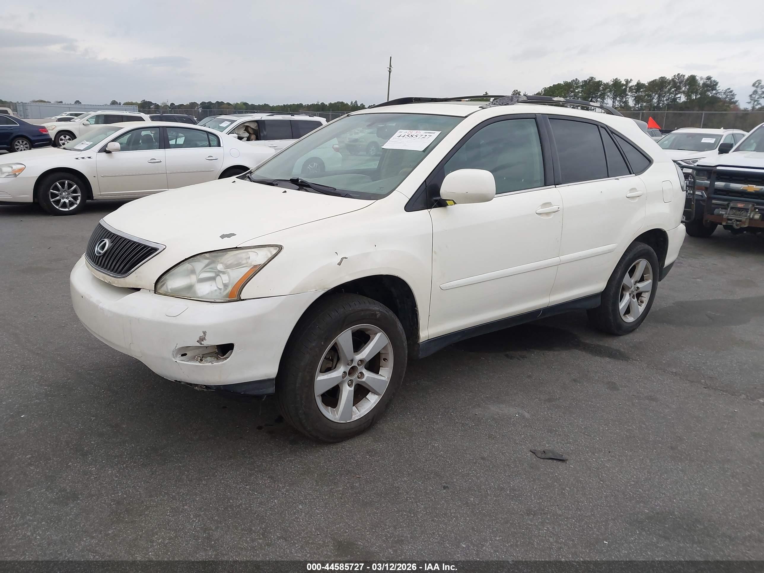LEXUS RX image 2