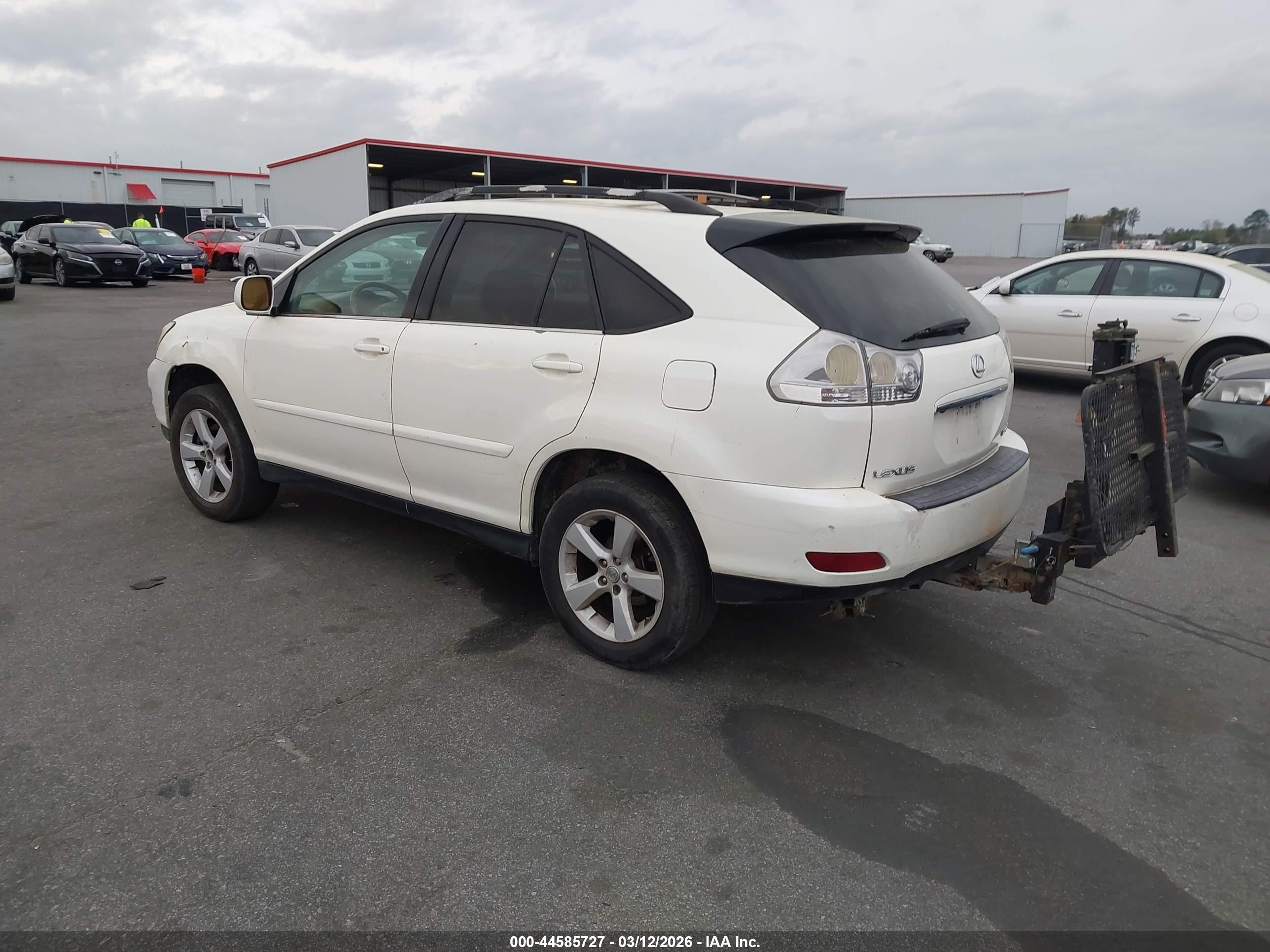 LEXUS RX image 3