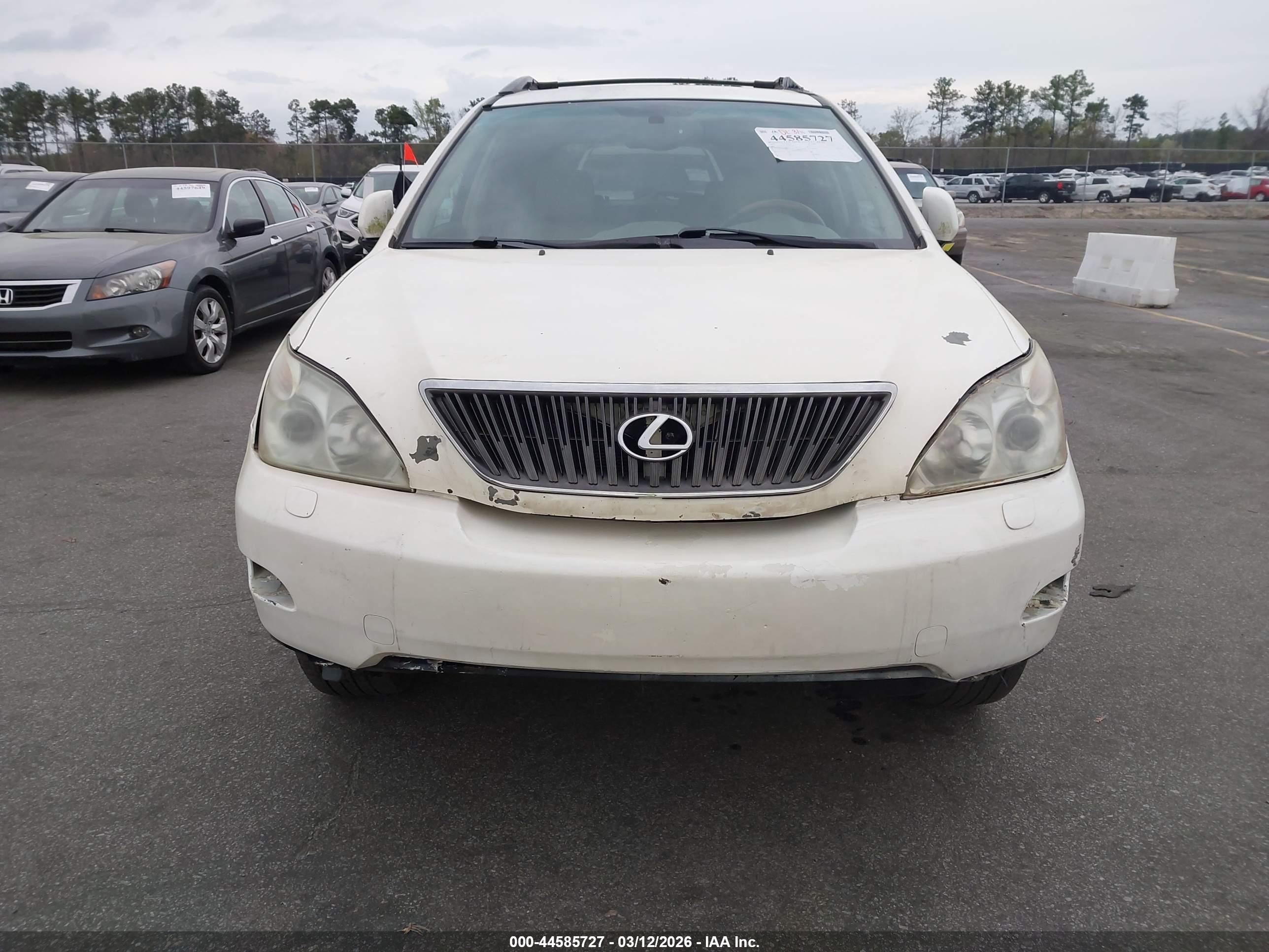 LEXUS RX image 6