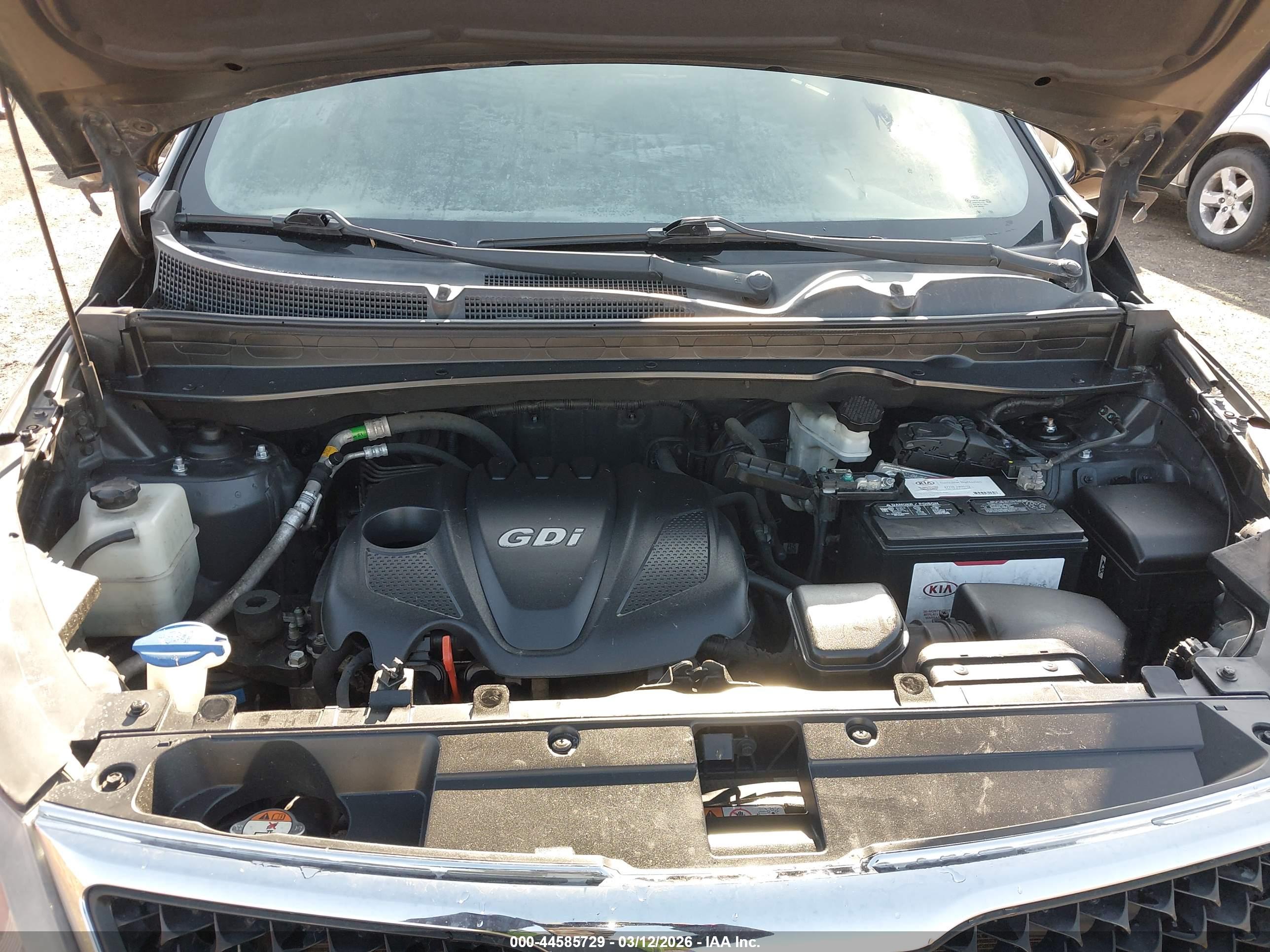 KIA SPORTAGE image 10