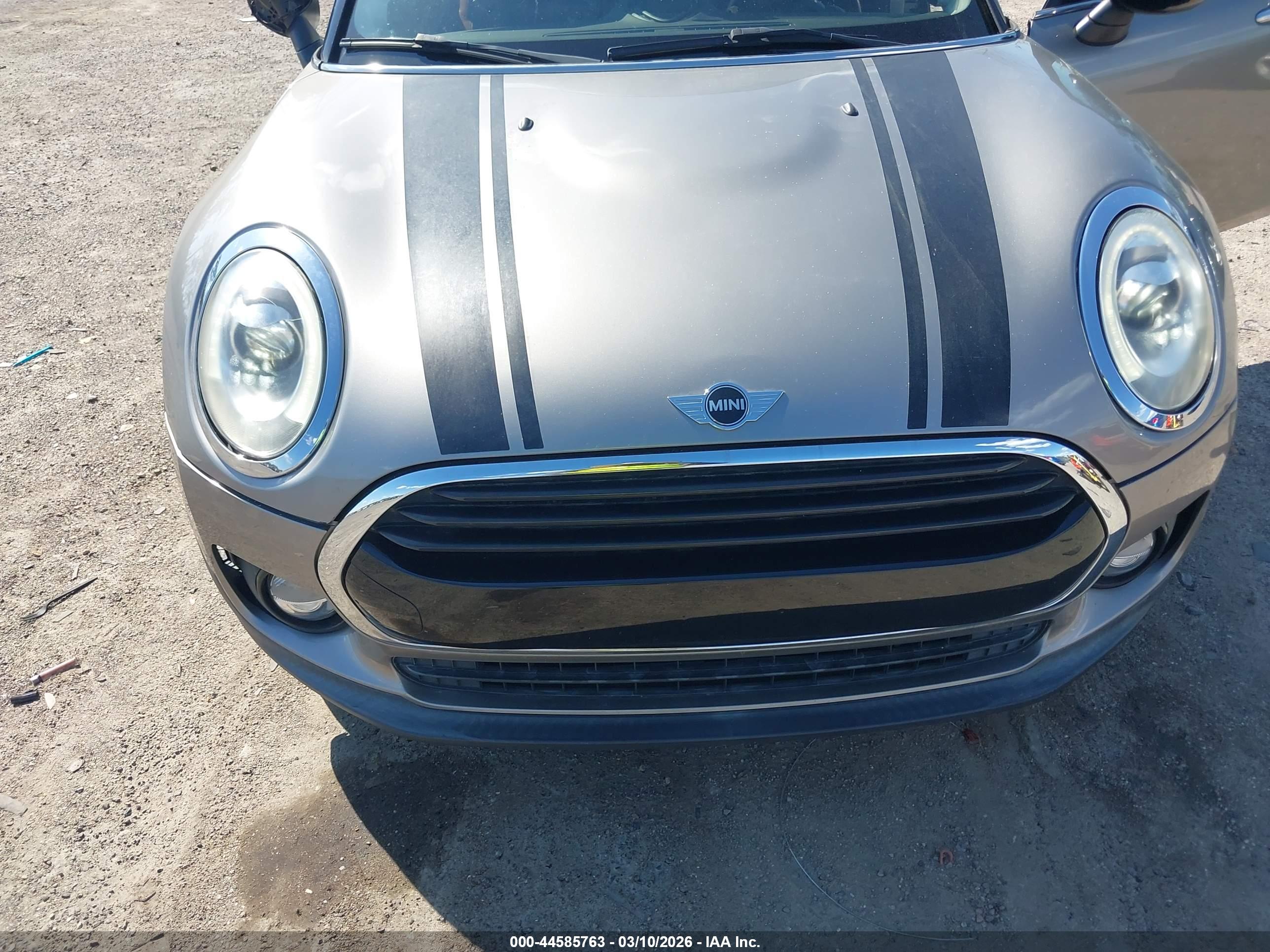 MINI CLUBMAN image 6