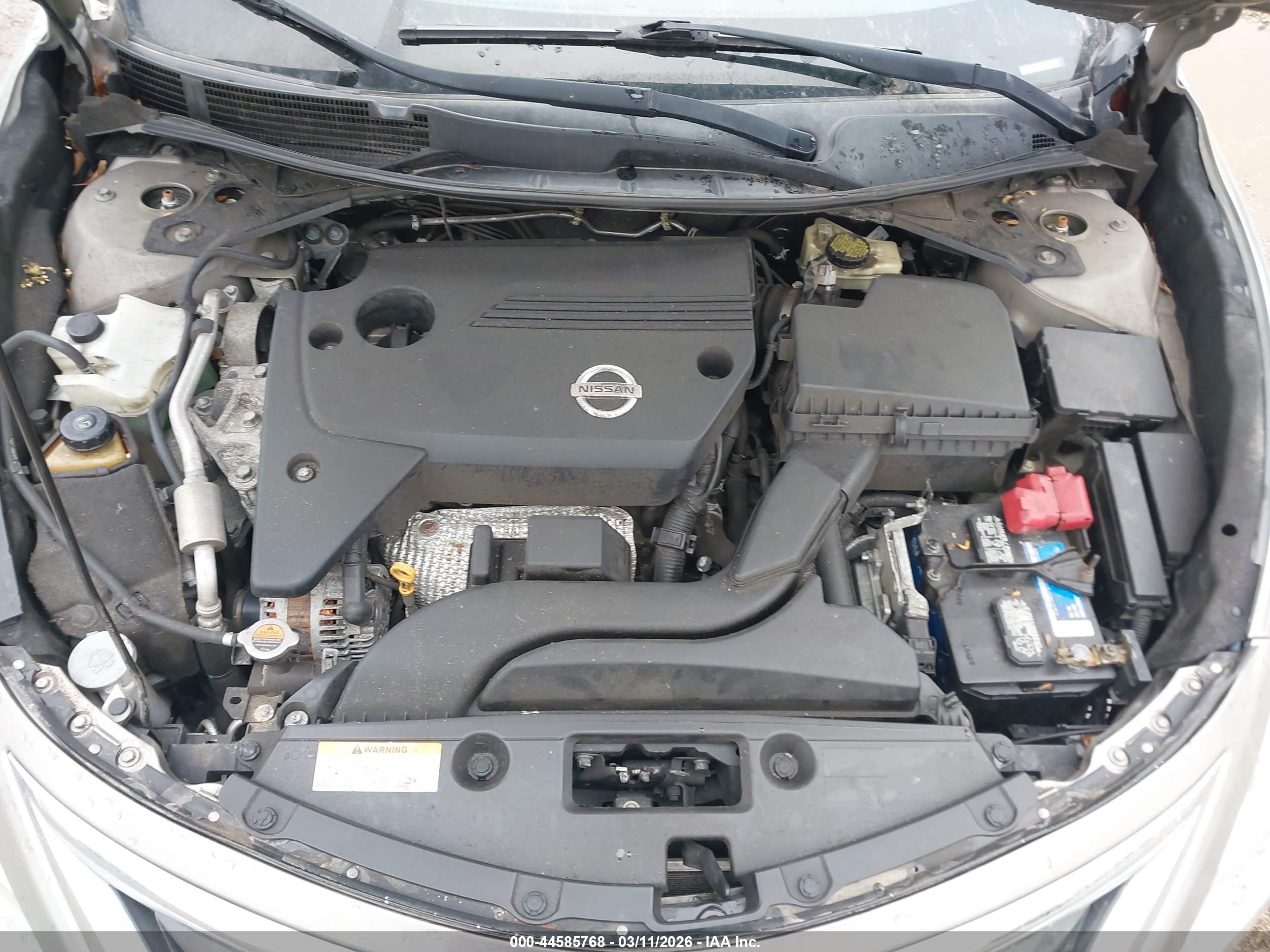 NISSAN ALTIMA image 10