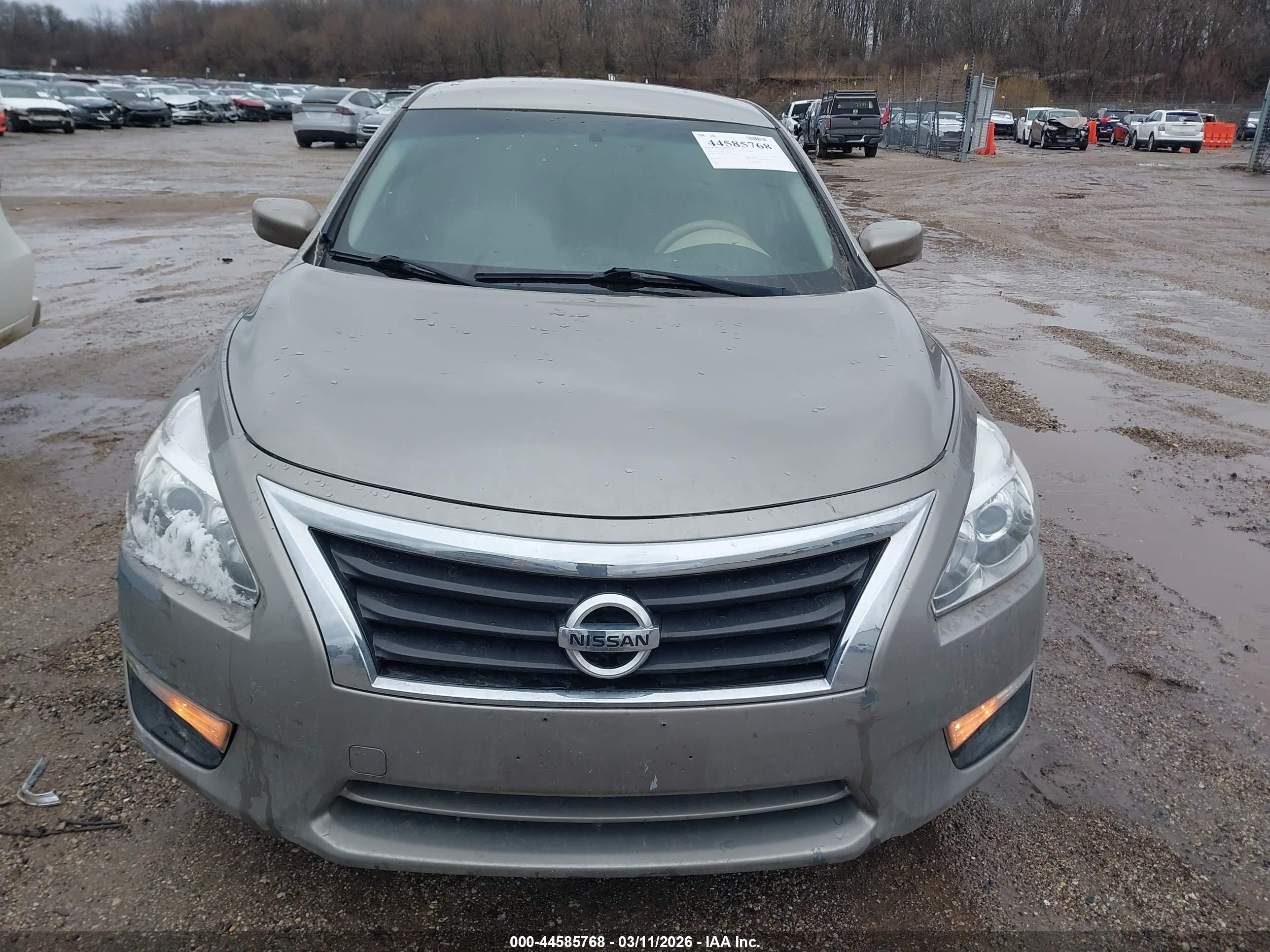 NISSAN ALTIMA image 6