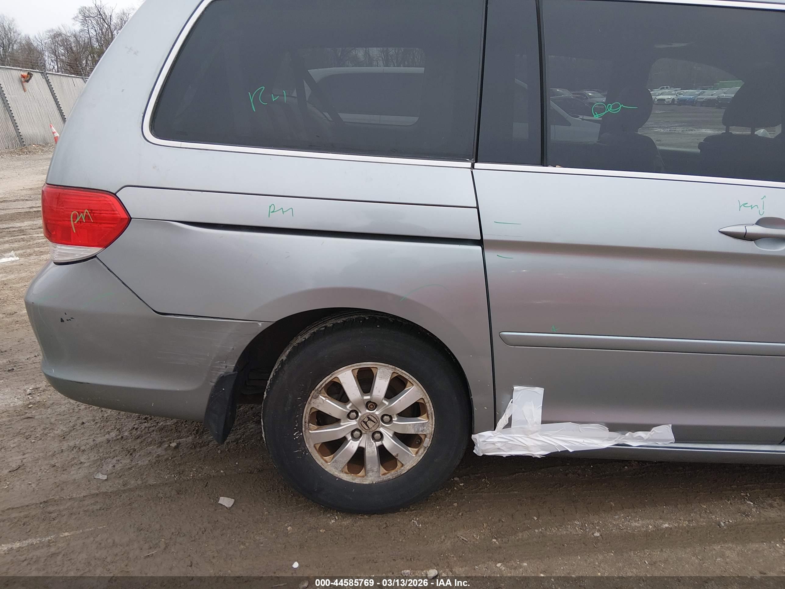 HONDA ODYSSEY image 6