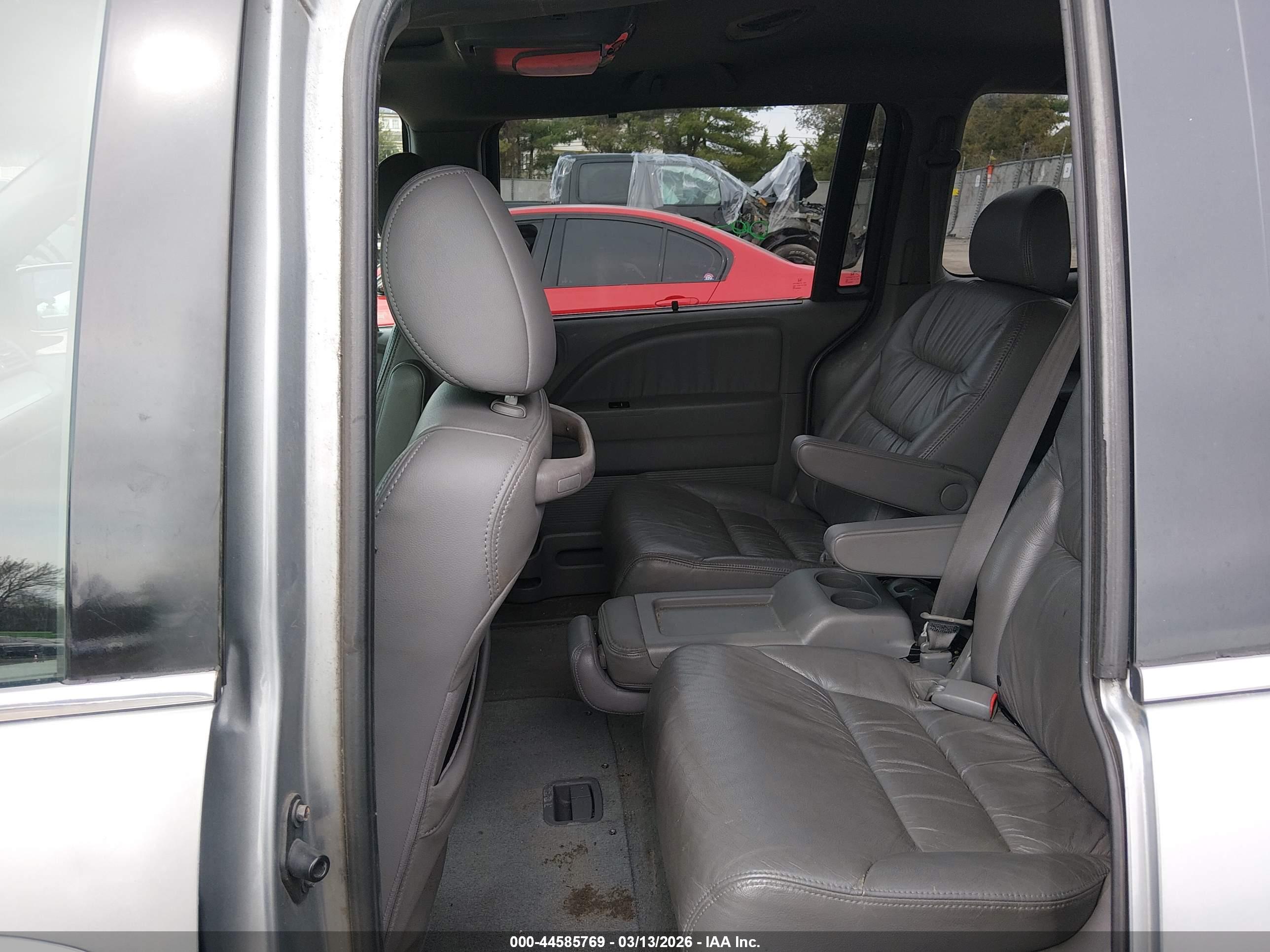HONDA ODYSSEY image 8