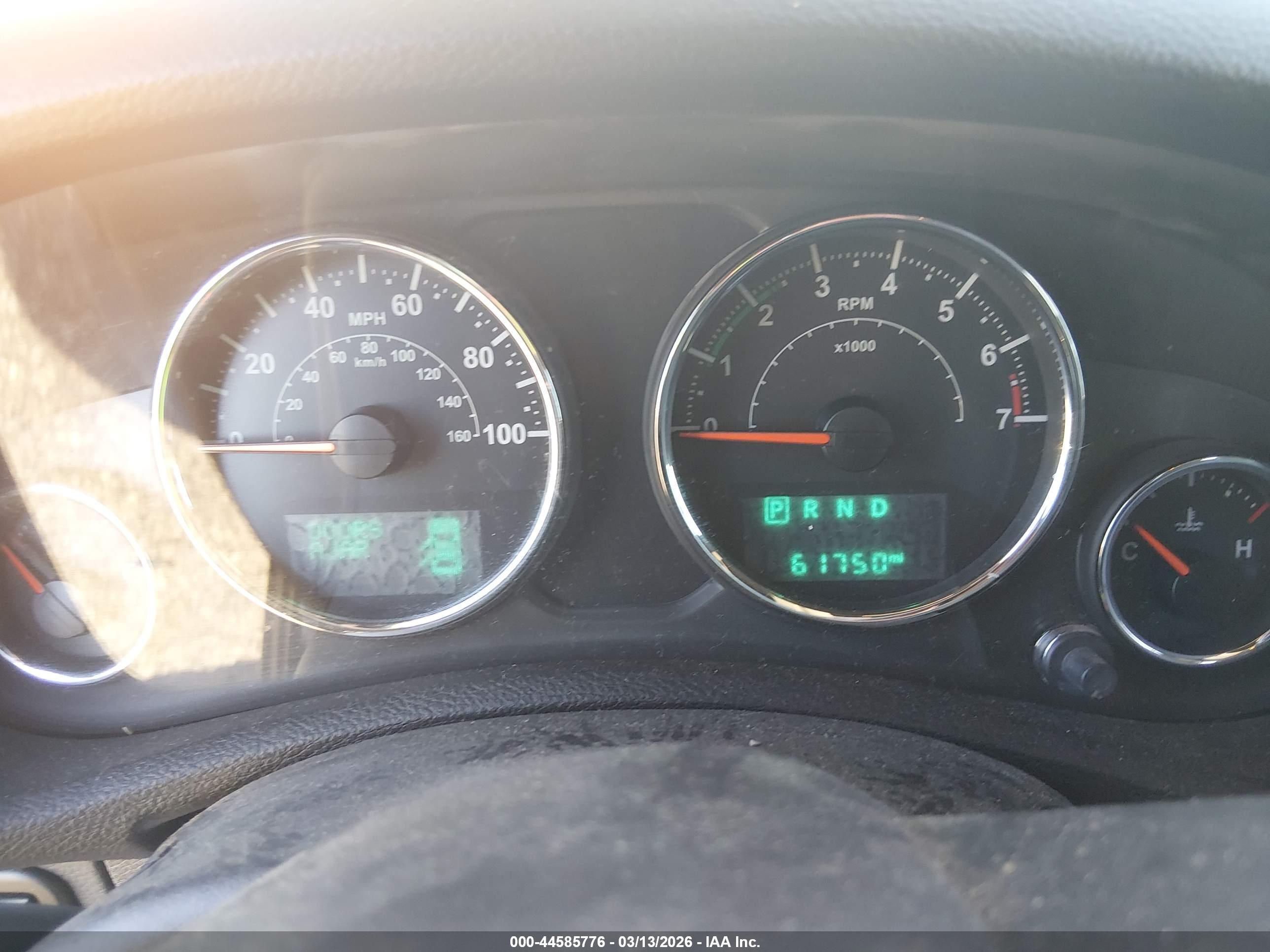 JEEP WRANGLER image 7