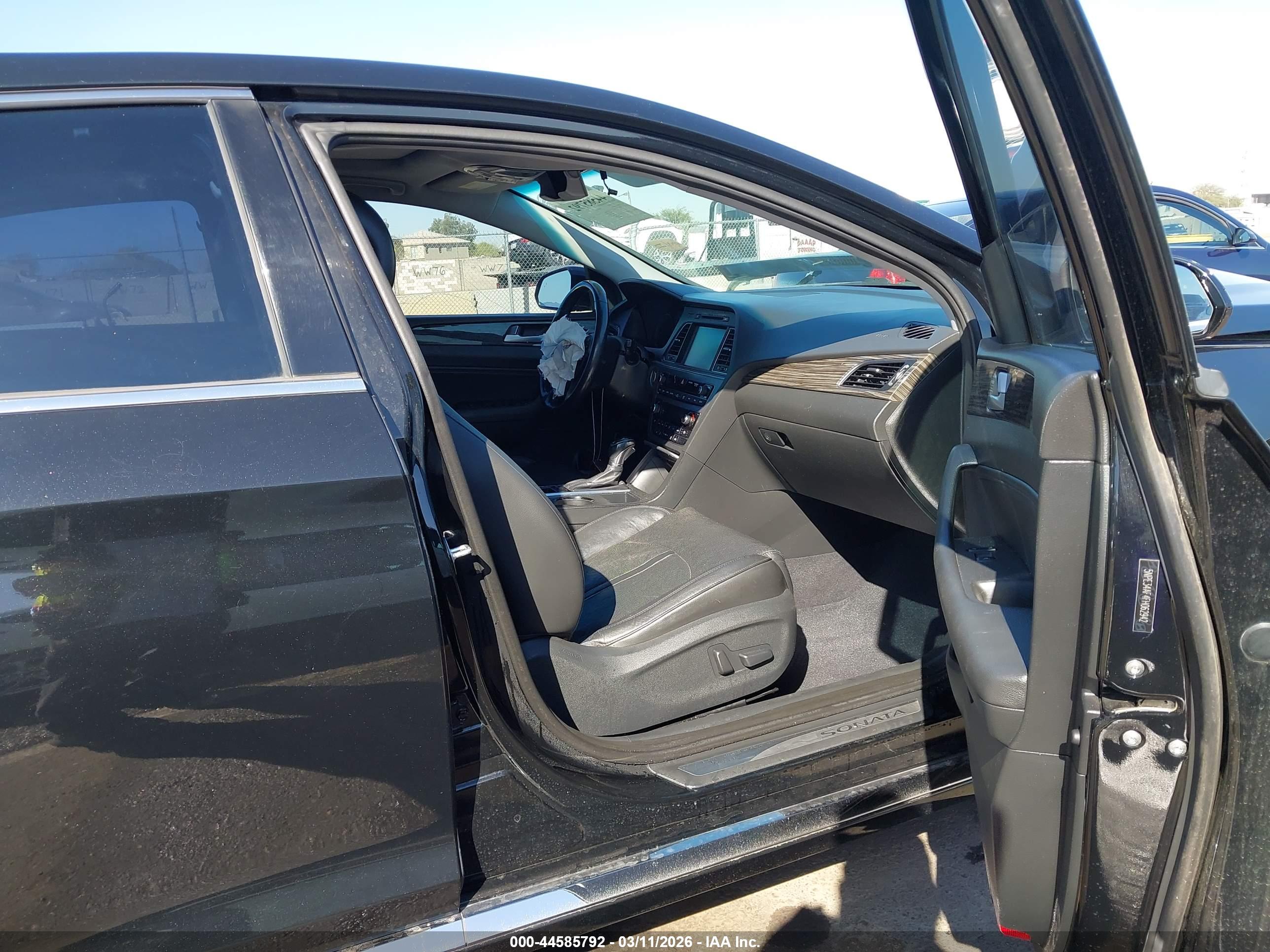 HYUNDAI SONATA image 5