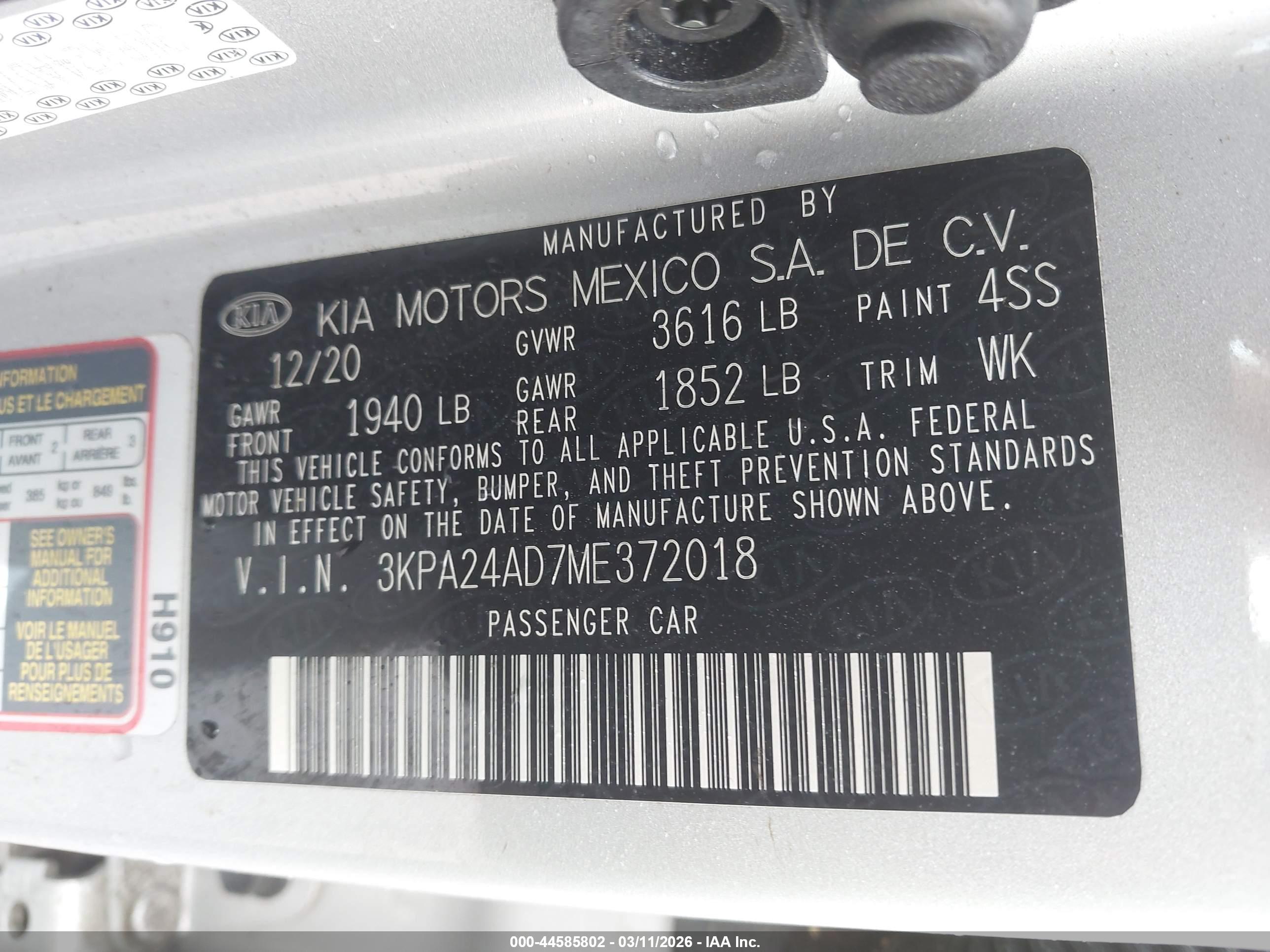 KIA RIO image 9