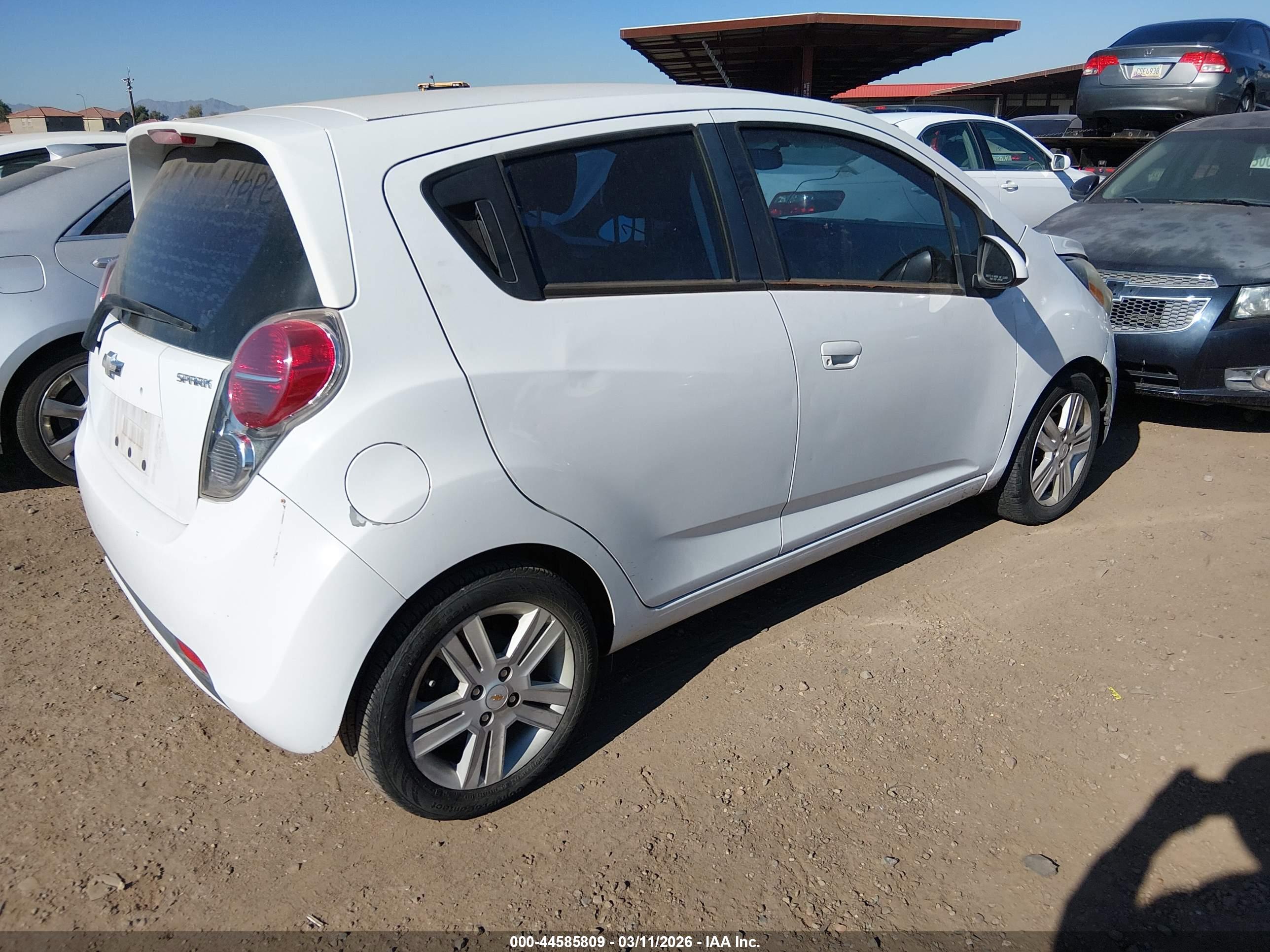 CHEVROLET SPARK image 4