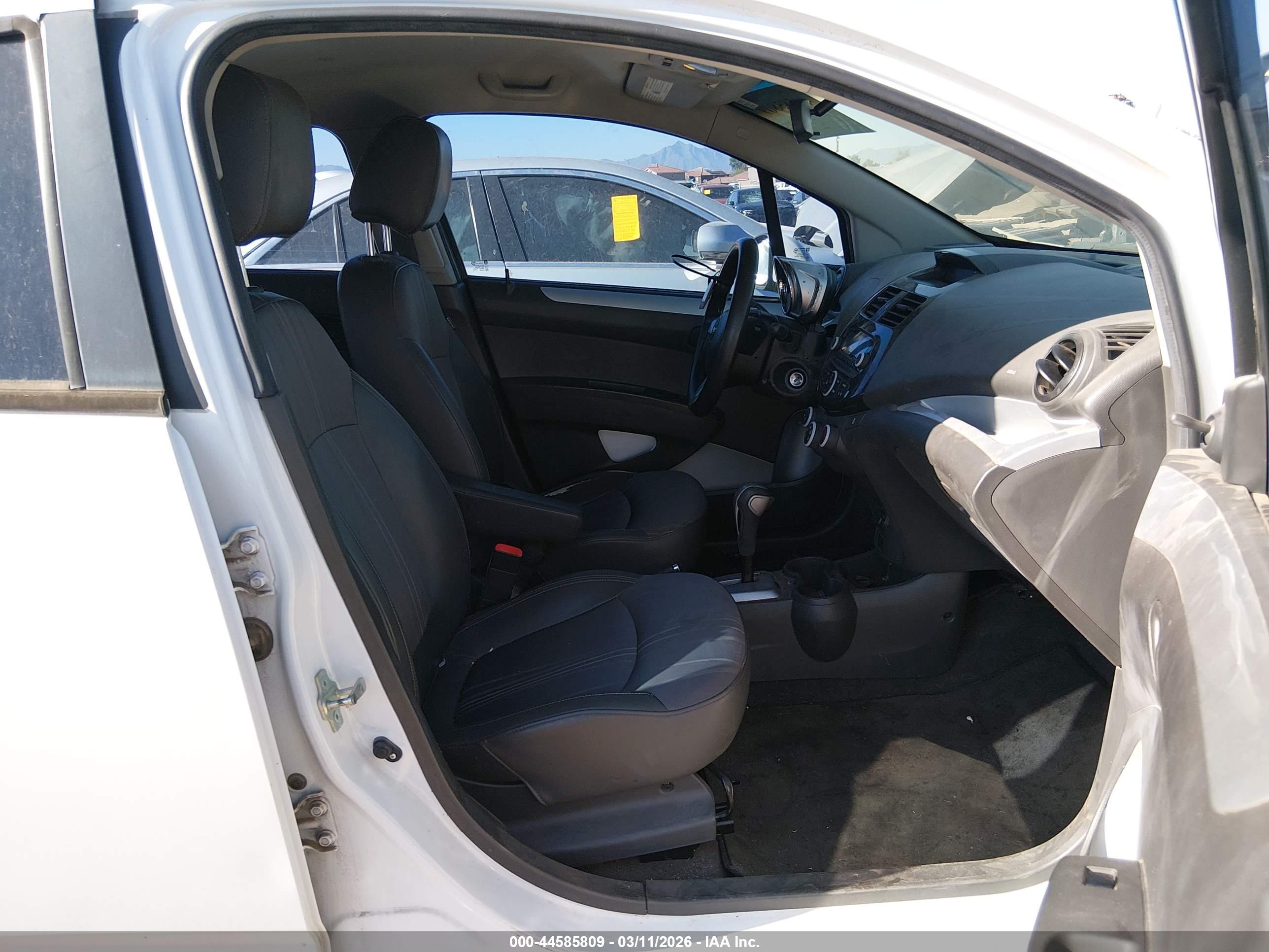 CHEVROLET SPARK image 5