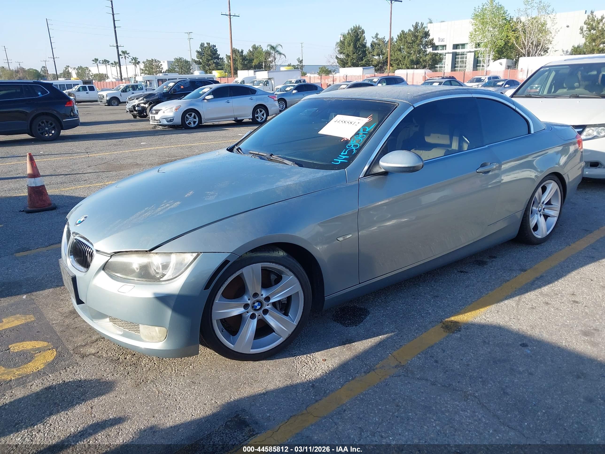 BMW 335I image 2