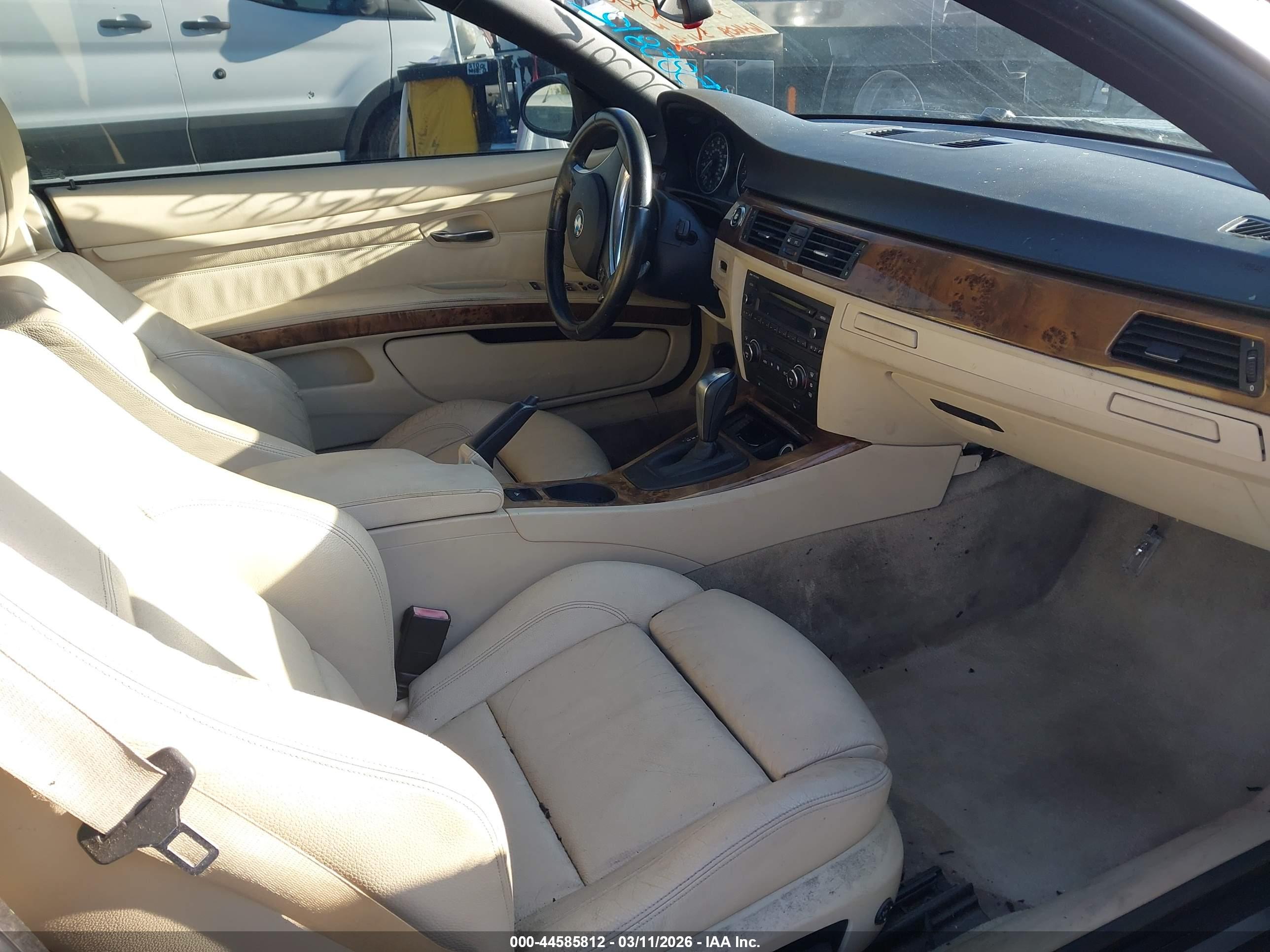 BMW 335I image 5