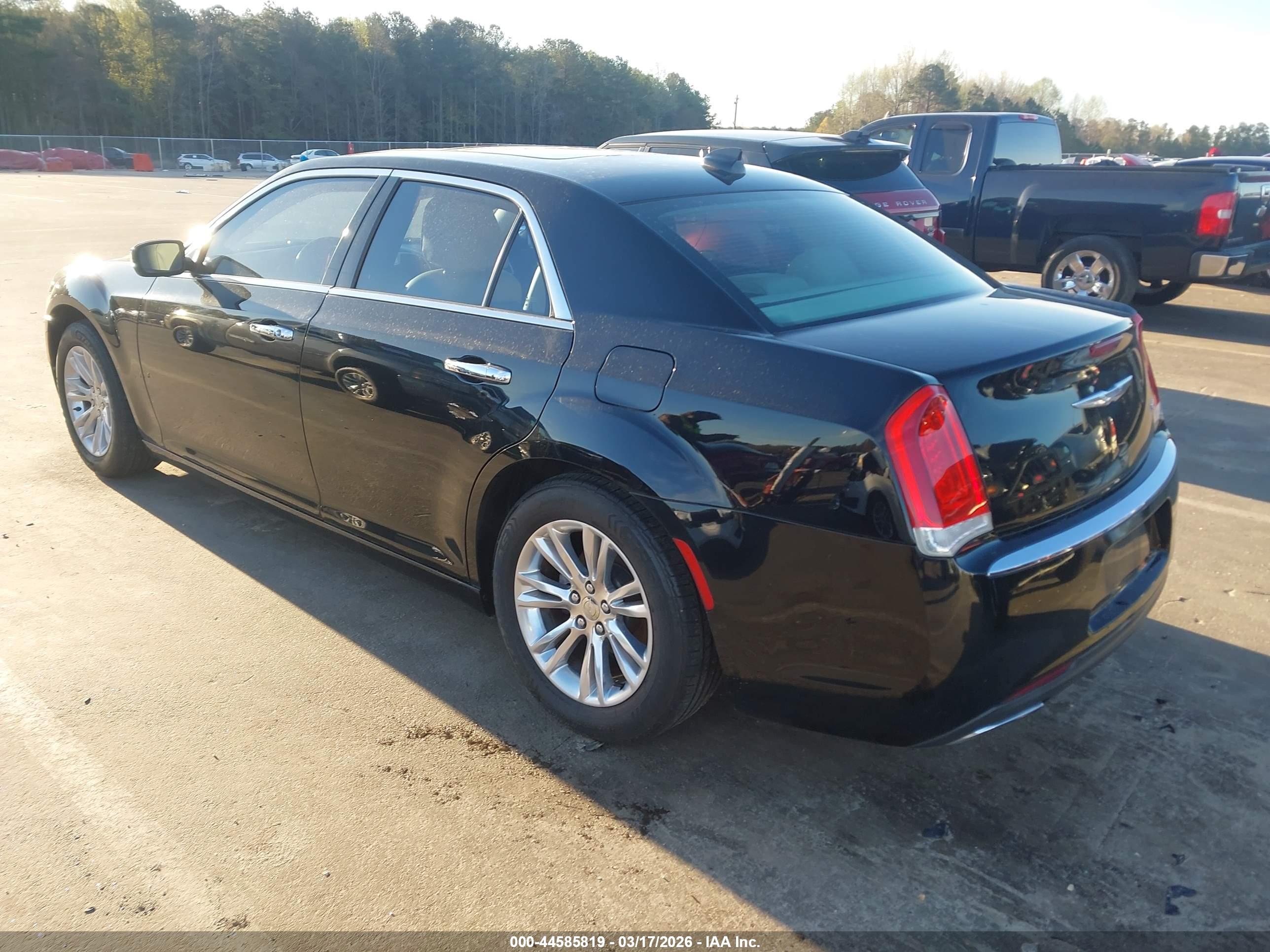 CHRYSLER 300C image 3
