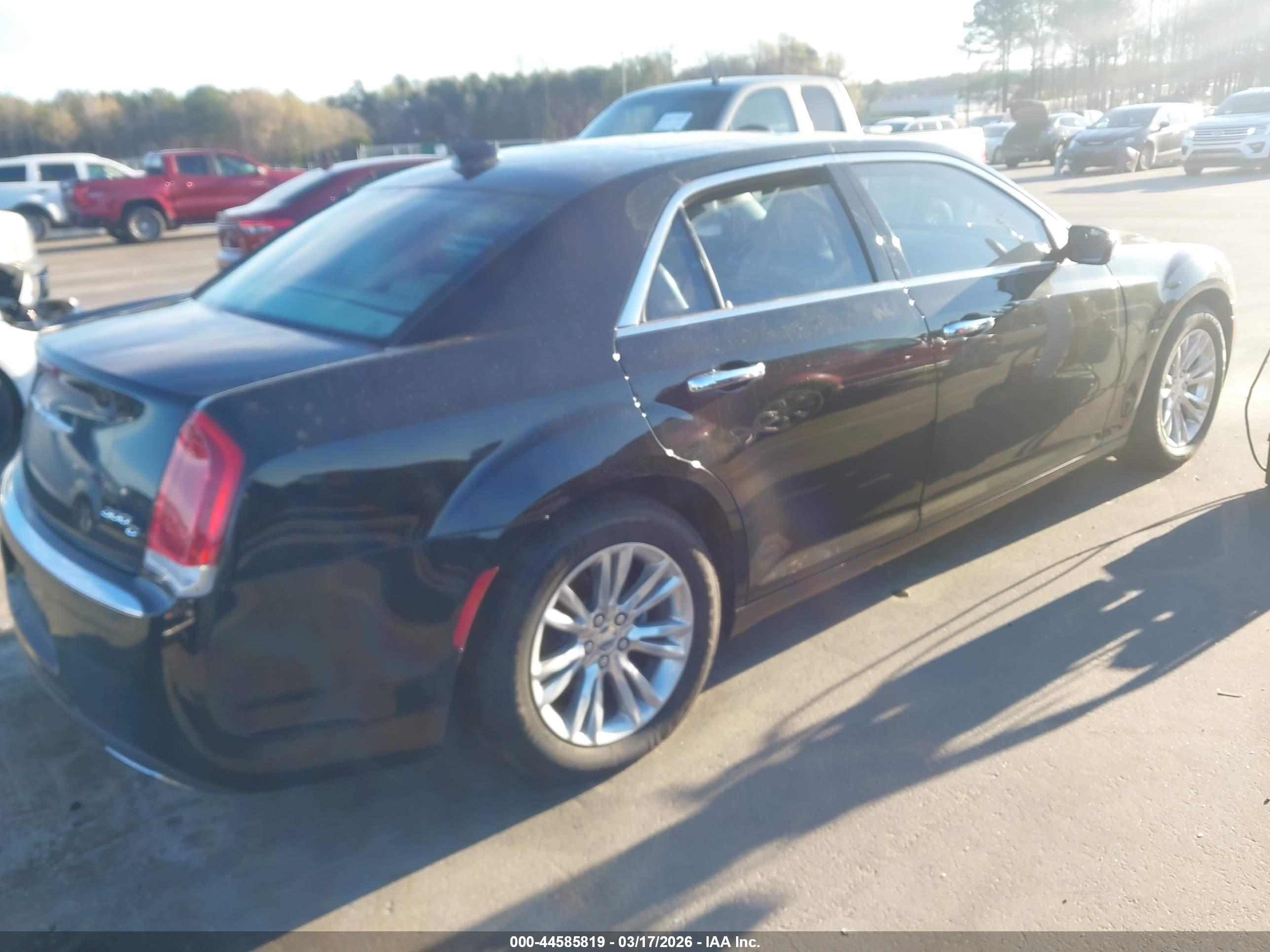 CHRYSLER 300C image 4