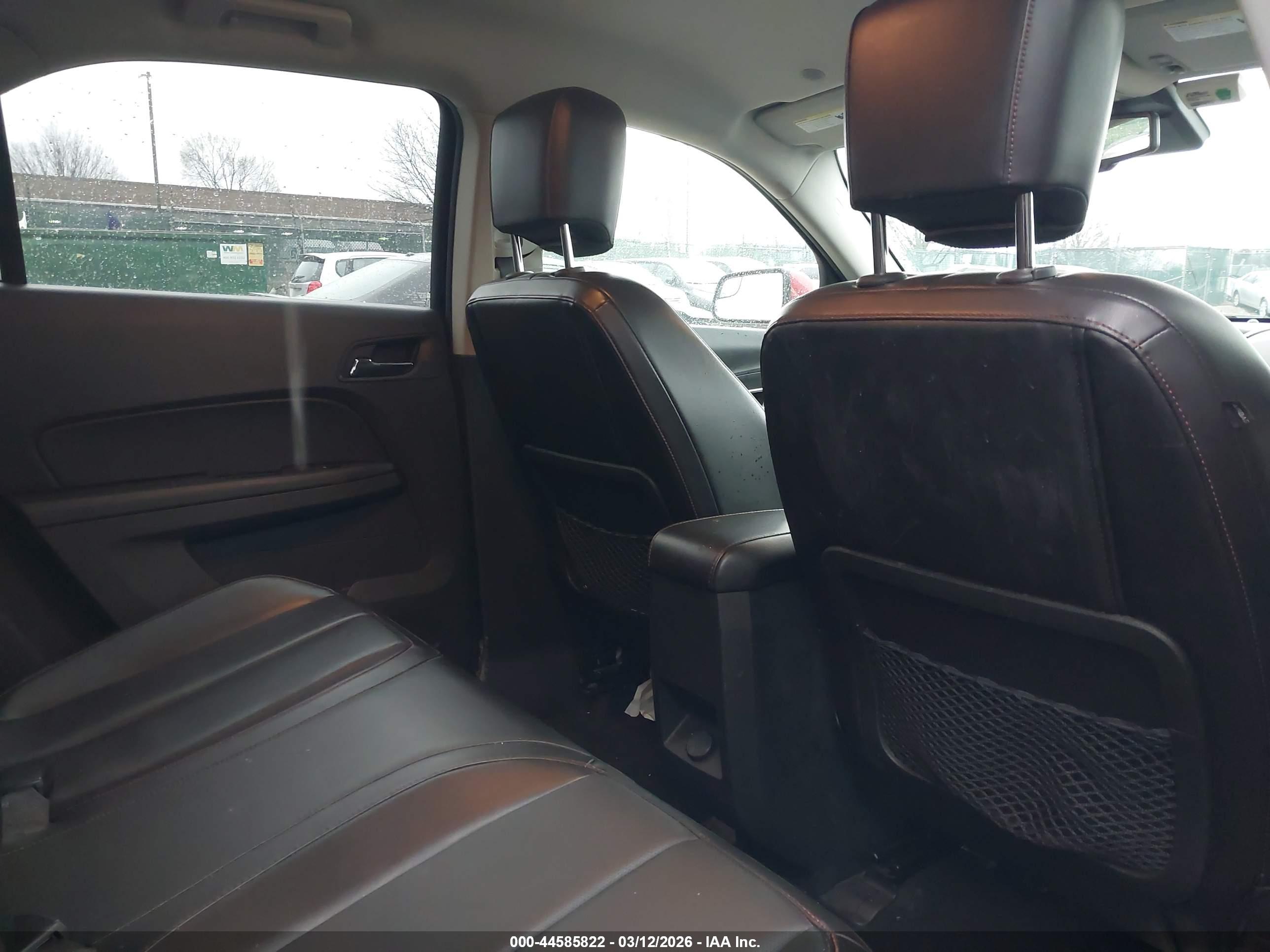 CHEVROLET EQUINOX image 8