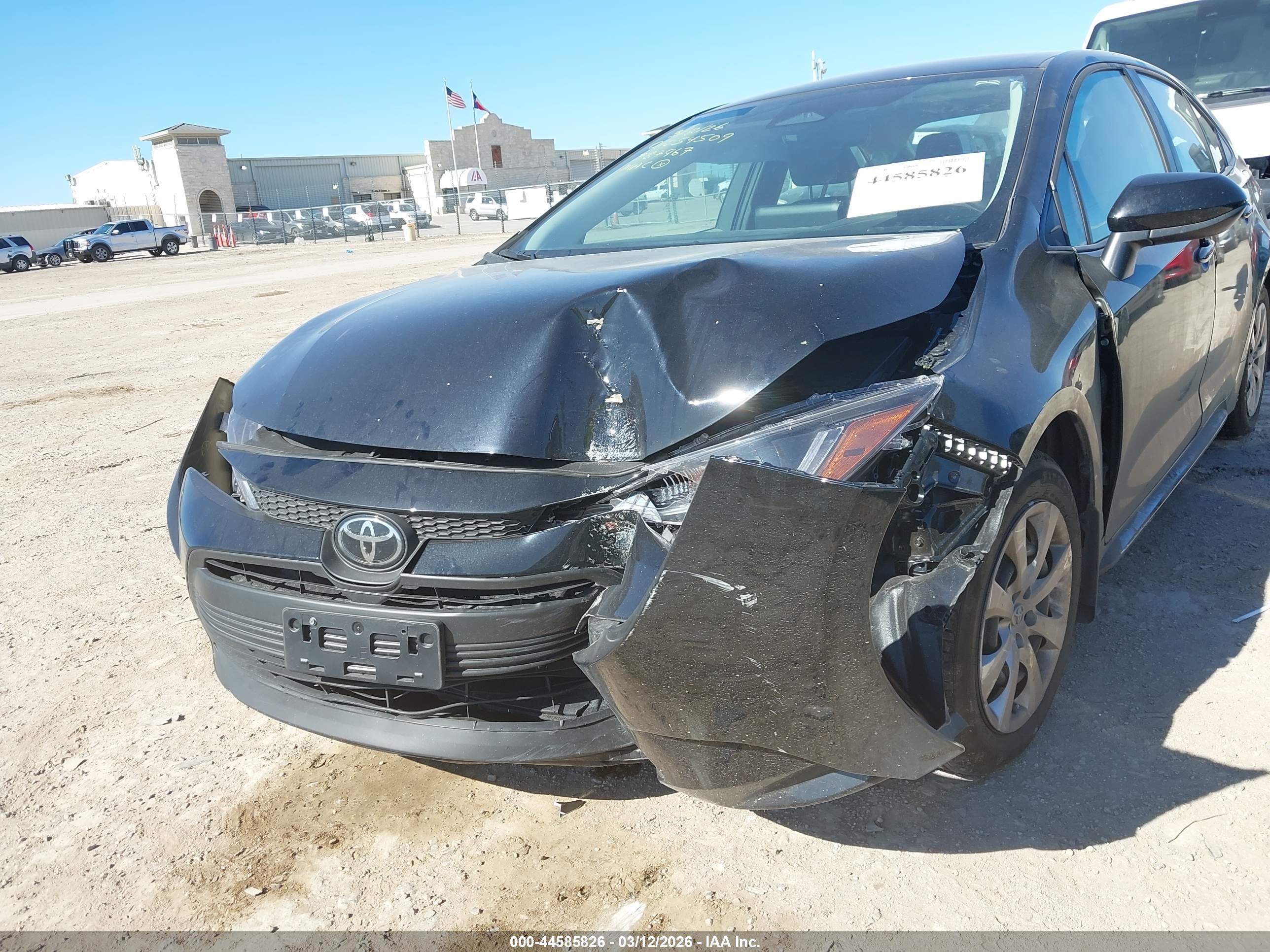 TOYOTA COROLLA image 6