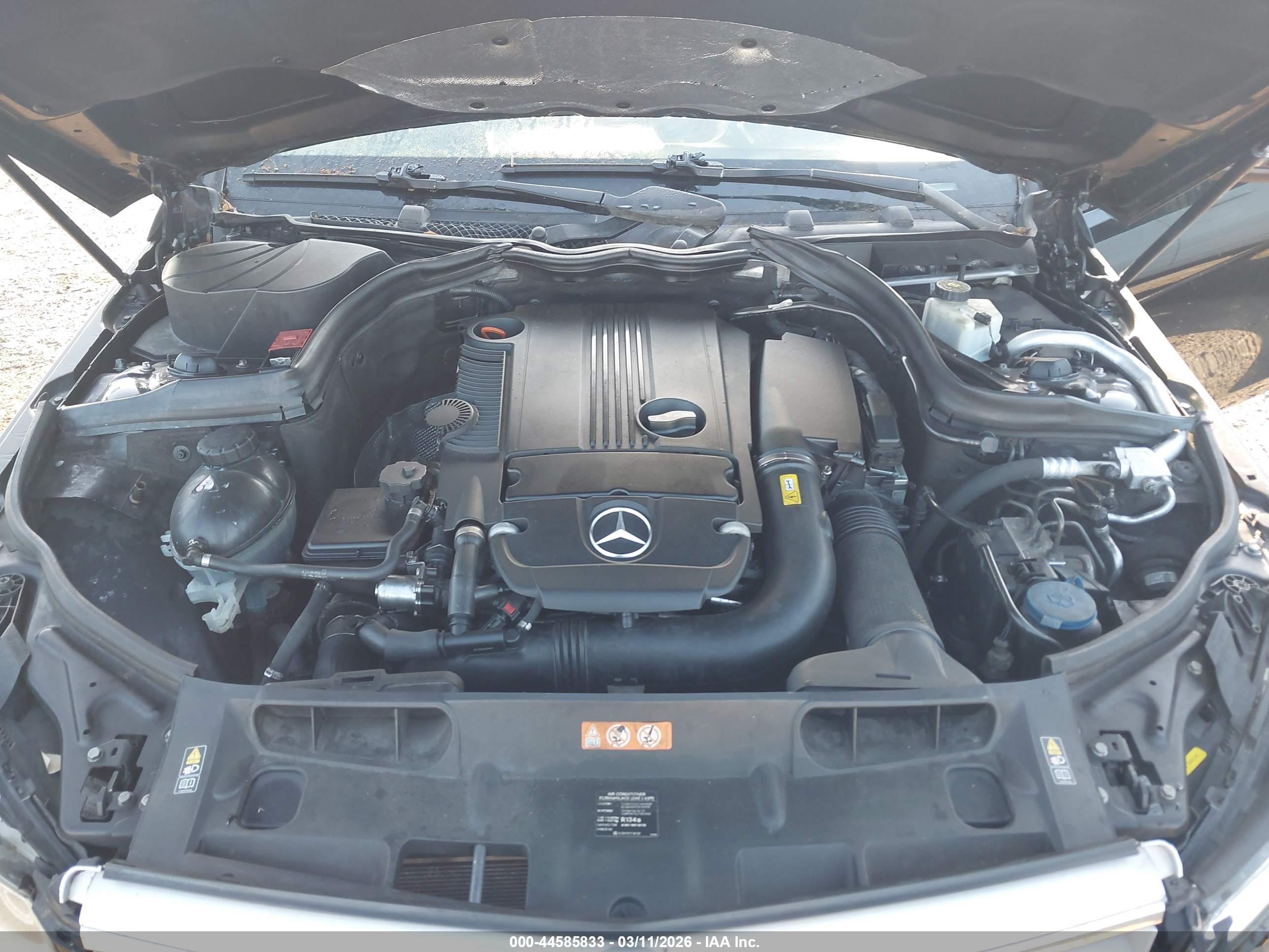MERCEDES-BENZ C image 10