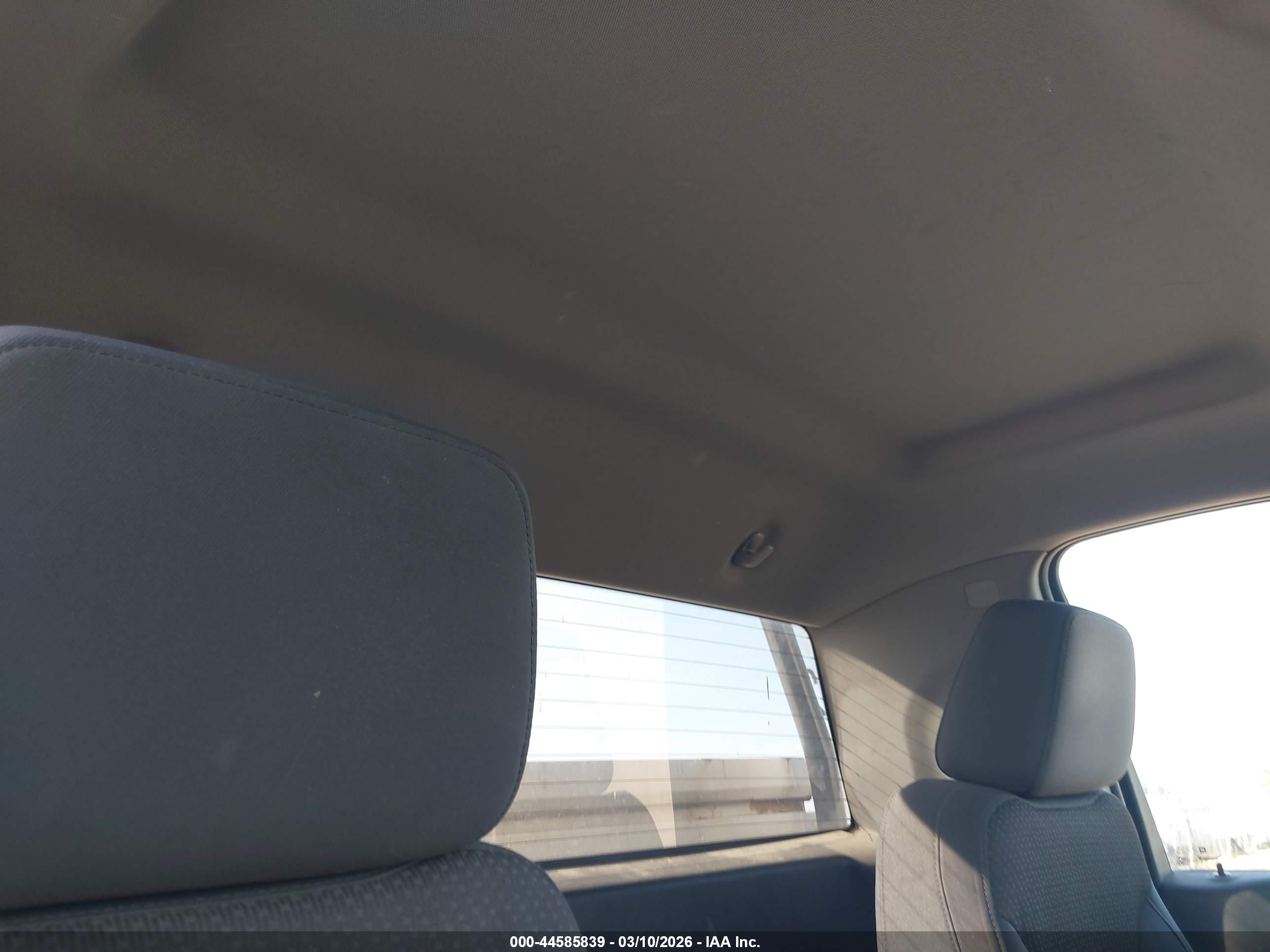 CHEVROLET SILVERADO image 8