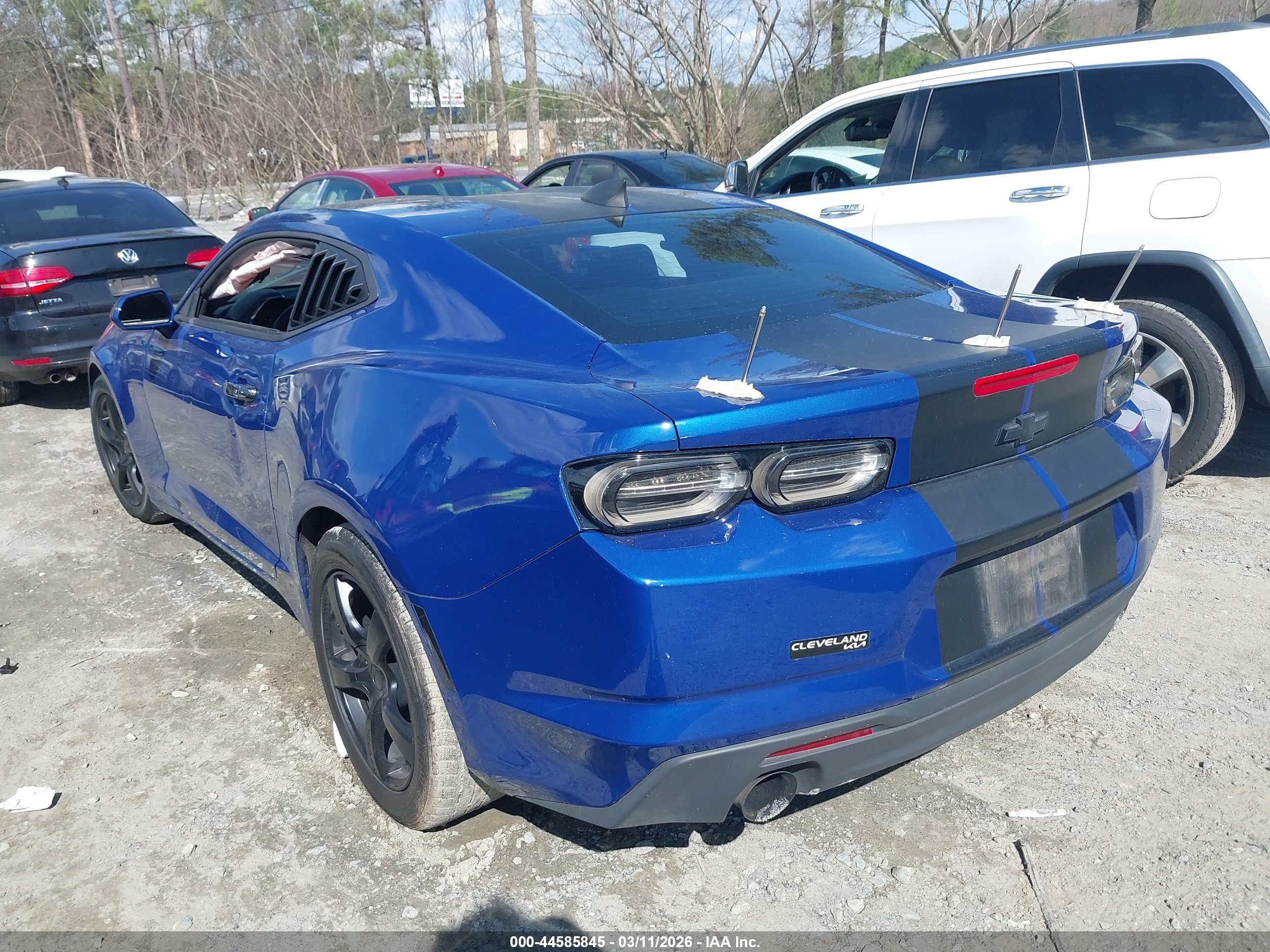 CHEVROLET CAMARO image 3