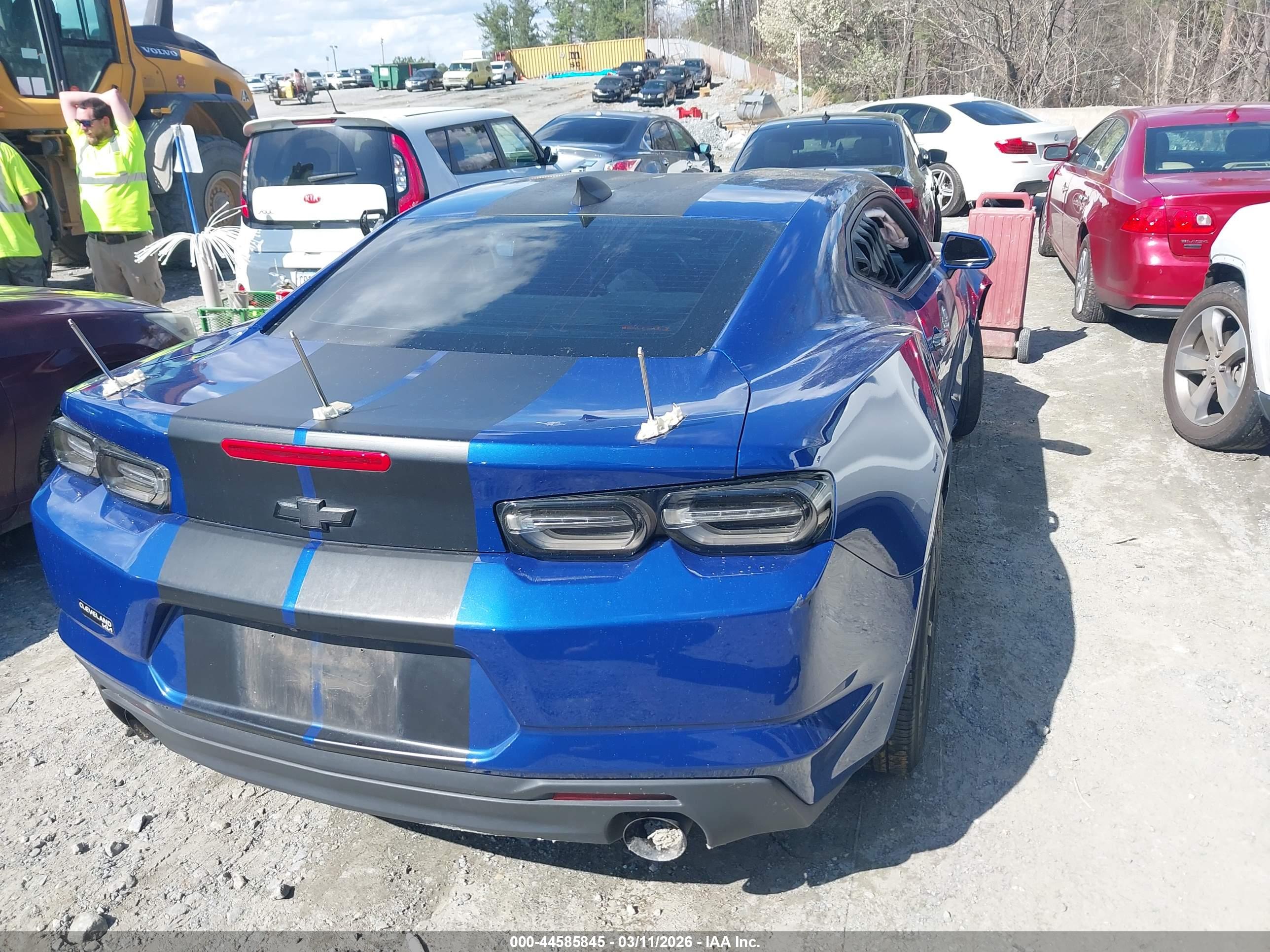 CHEVROLET CAMARO image 4