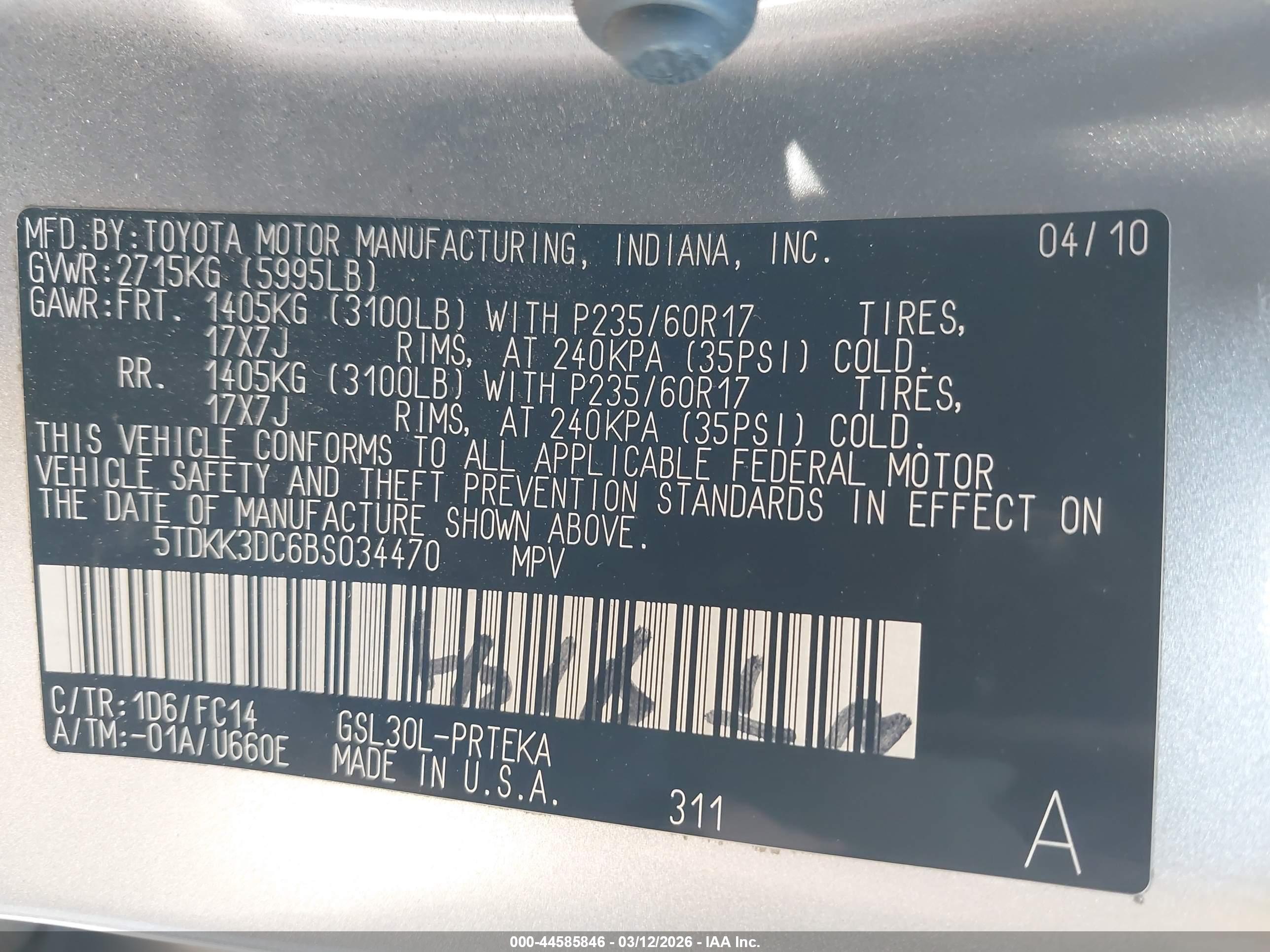 TOYOTA SIENNA image 9
