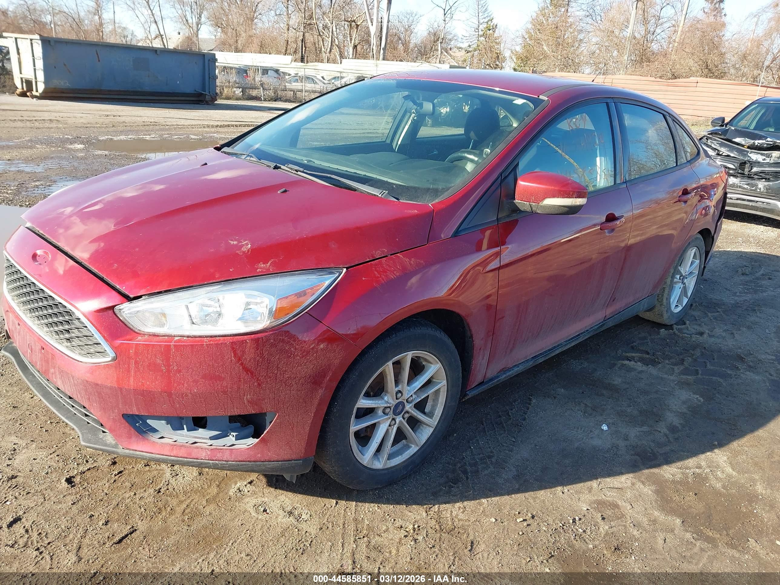 FORD FOCUS image 2