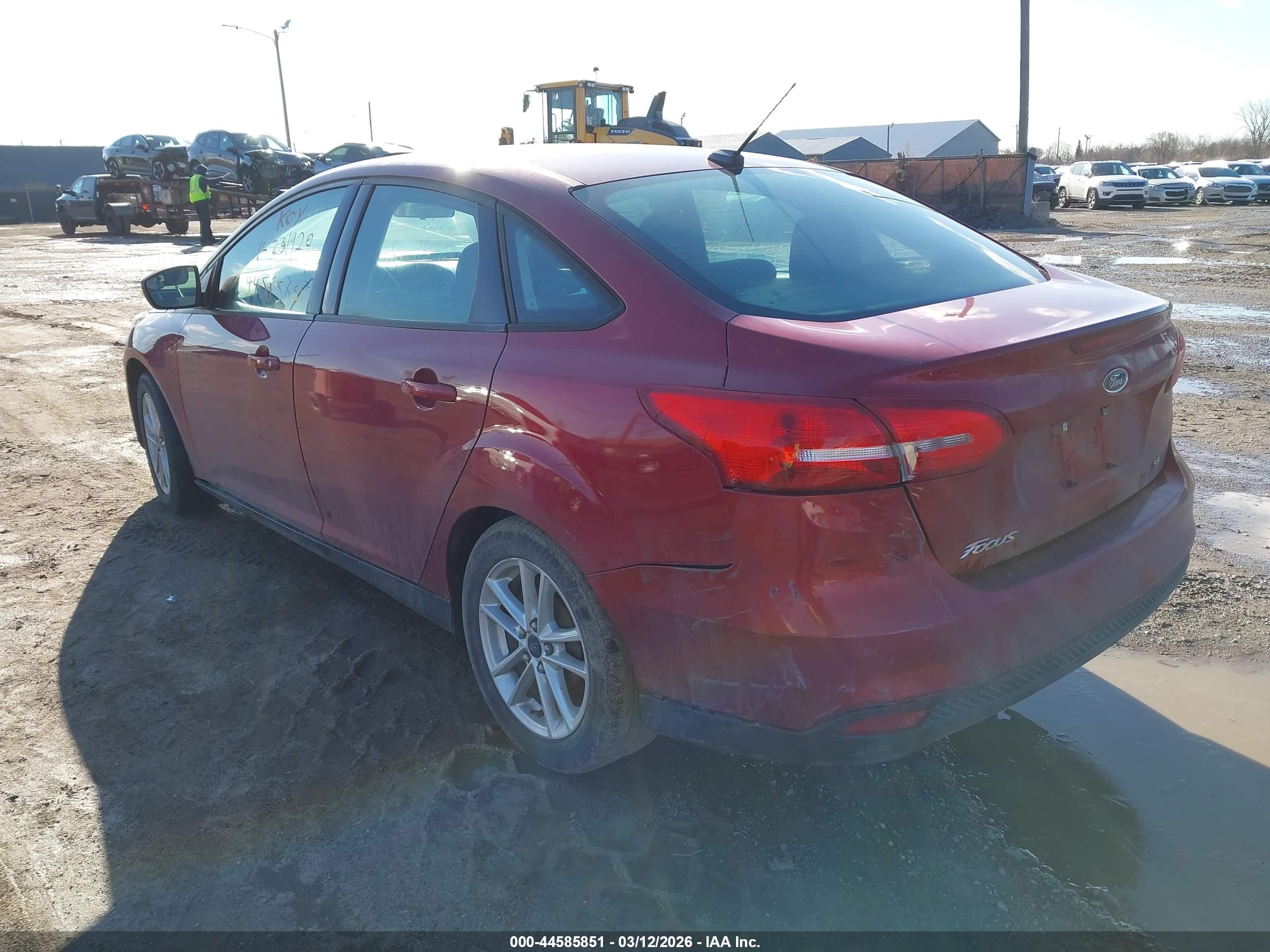 FORD FOCUS image 3