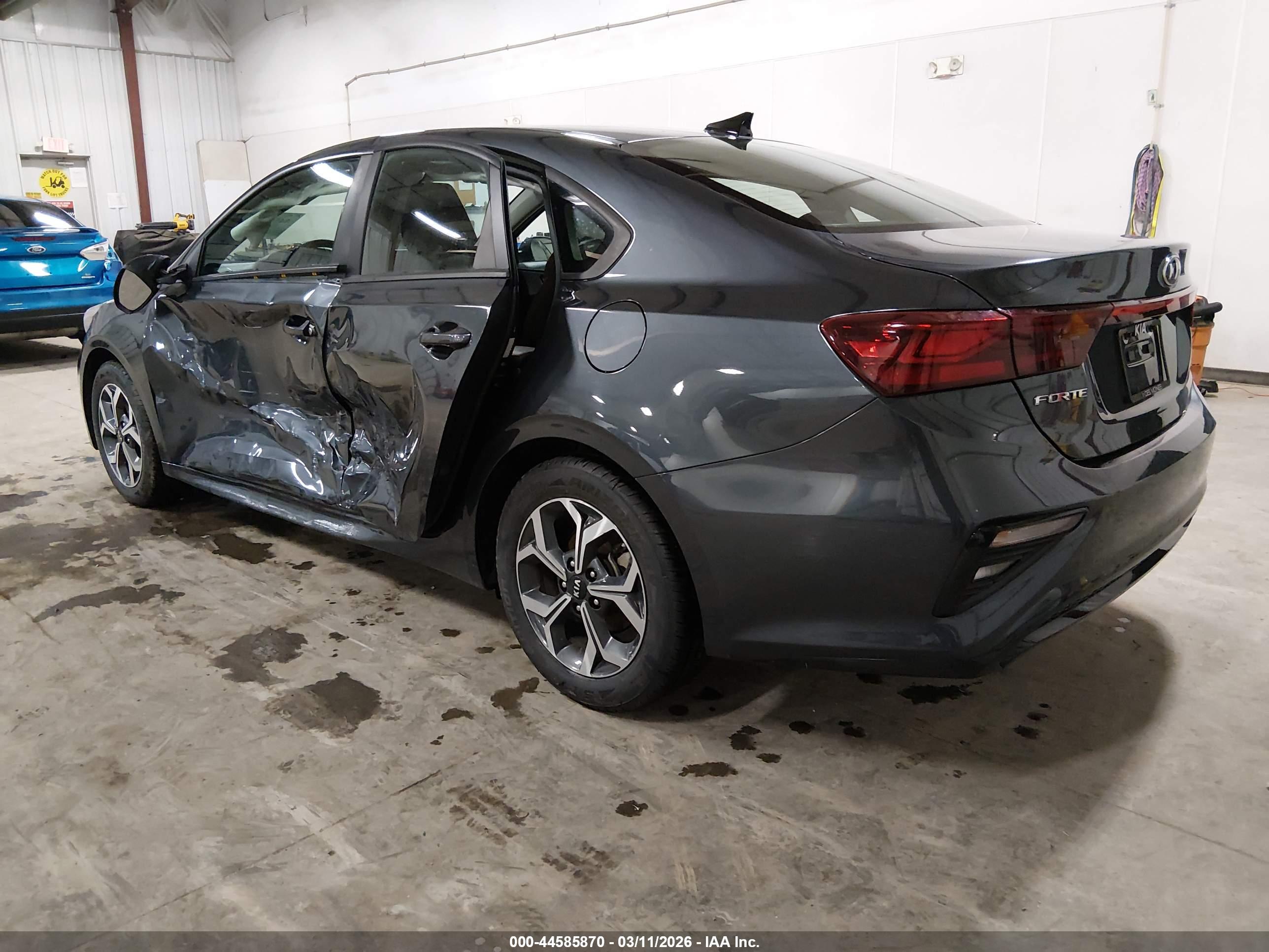 KIA FORTE image 3