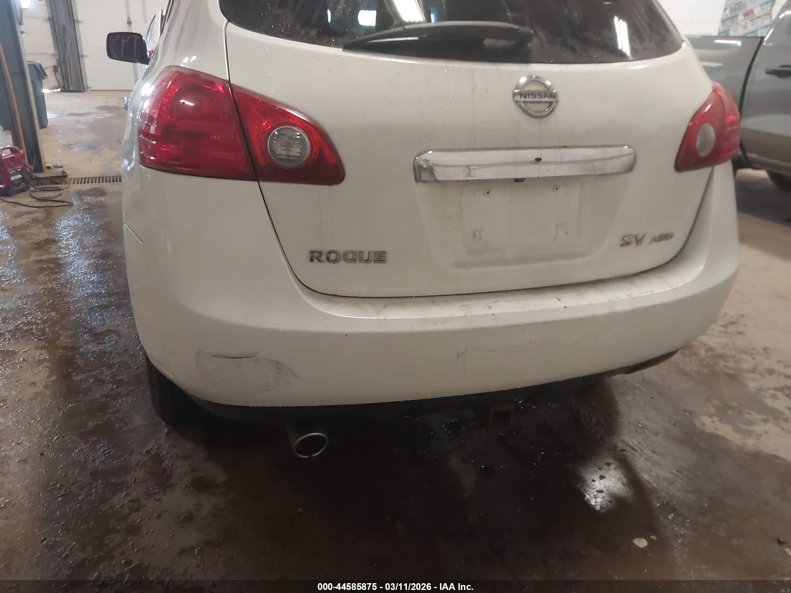 NISSAN ROGUE image 6